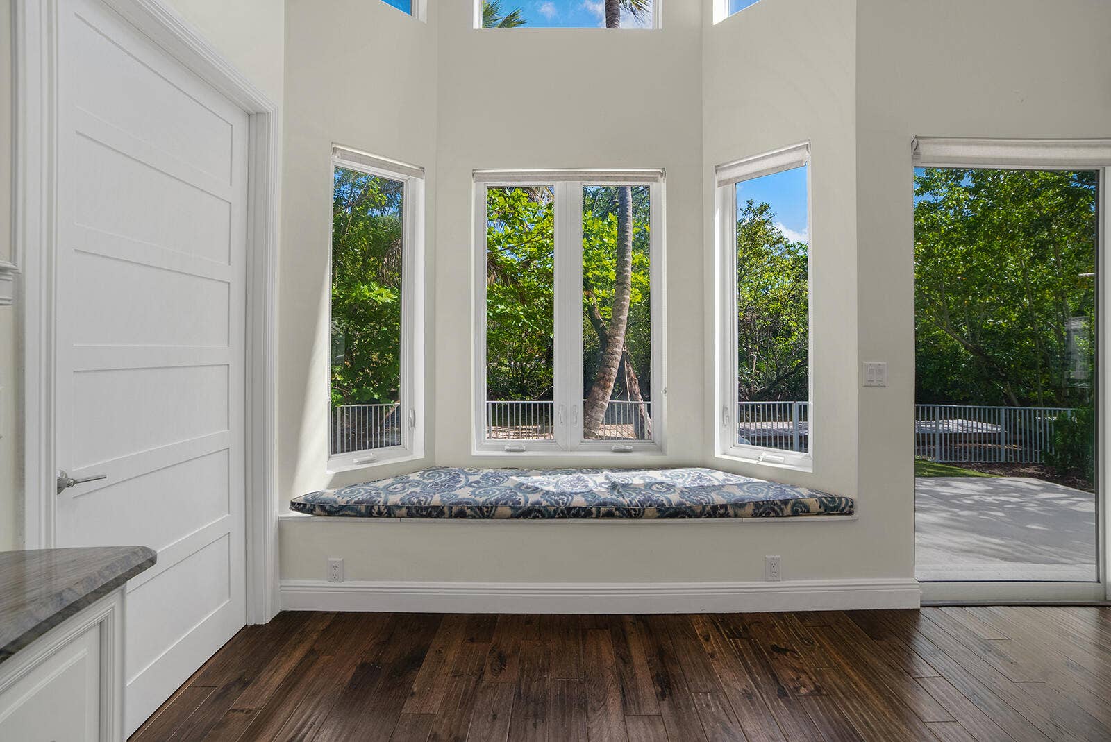 216 SE 10th Street, Fort Lauderdale, FL 33316 9