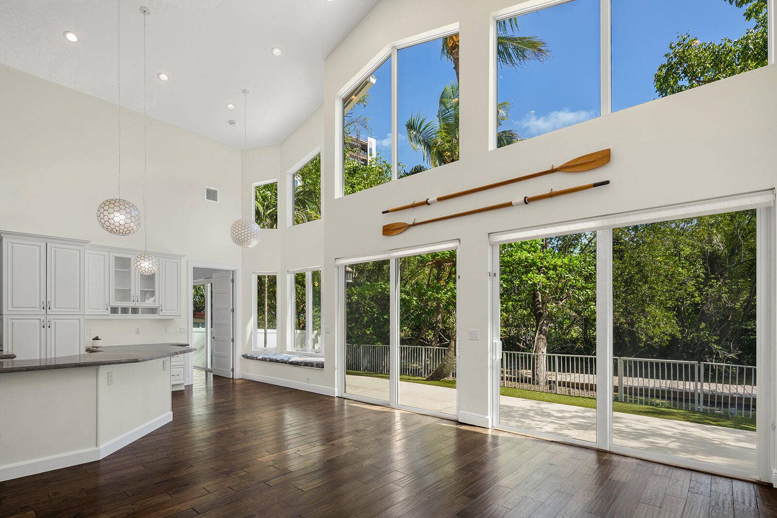 216 SE 10th Street, Fort Lauderdale, FL 33316 3
