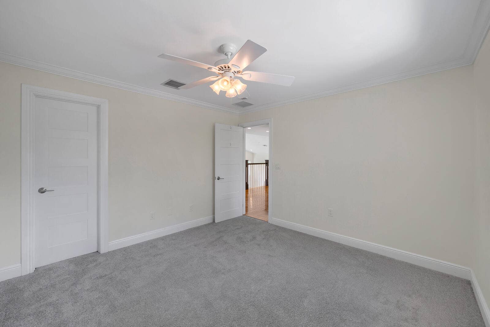 216 SE 10th Street, Fort Lauderdale, FL 33316 28