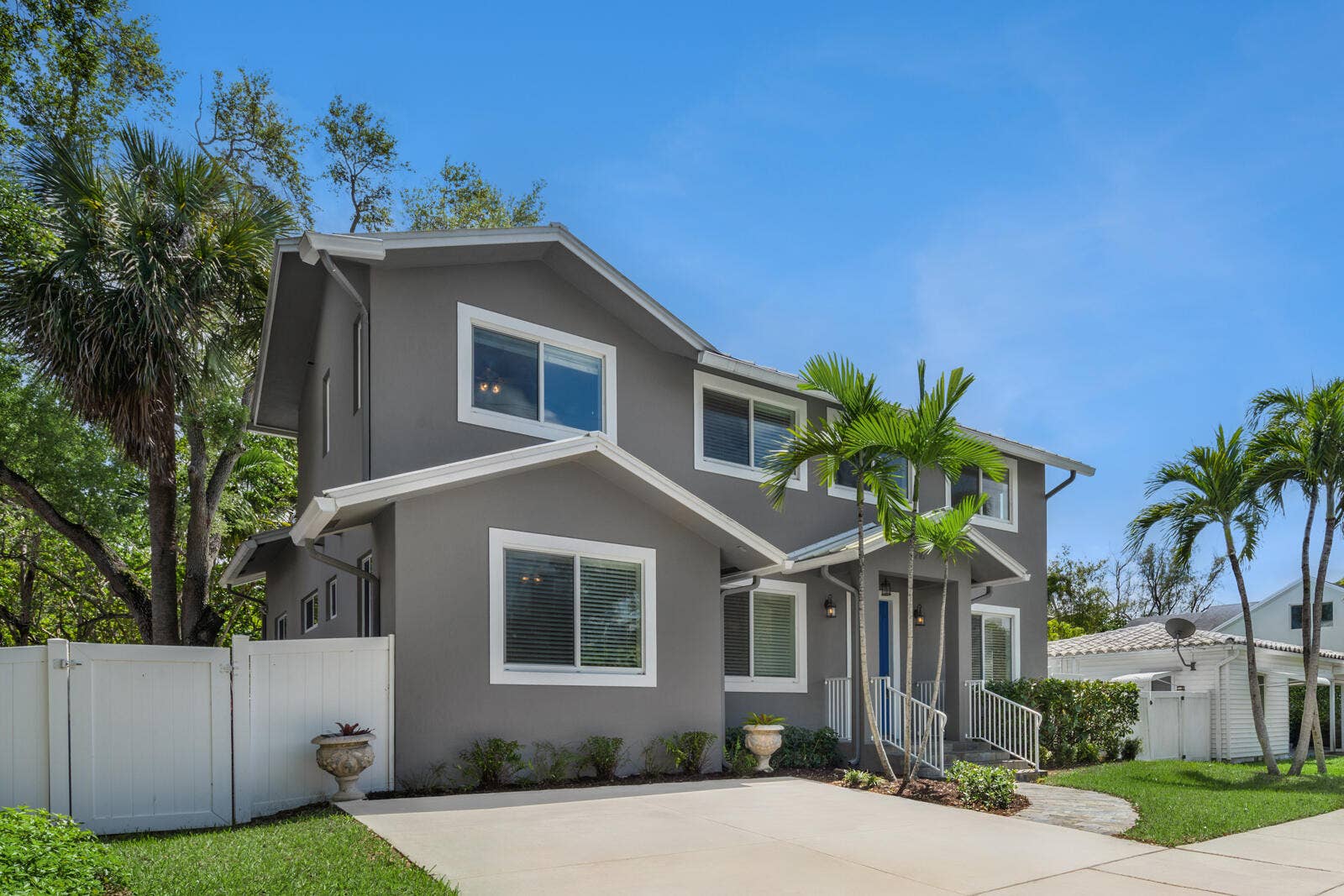 216 SE 10th Street, Fort Lauderdale, FL 33316 40