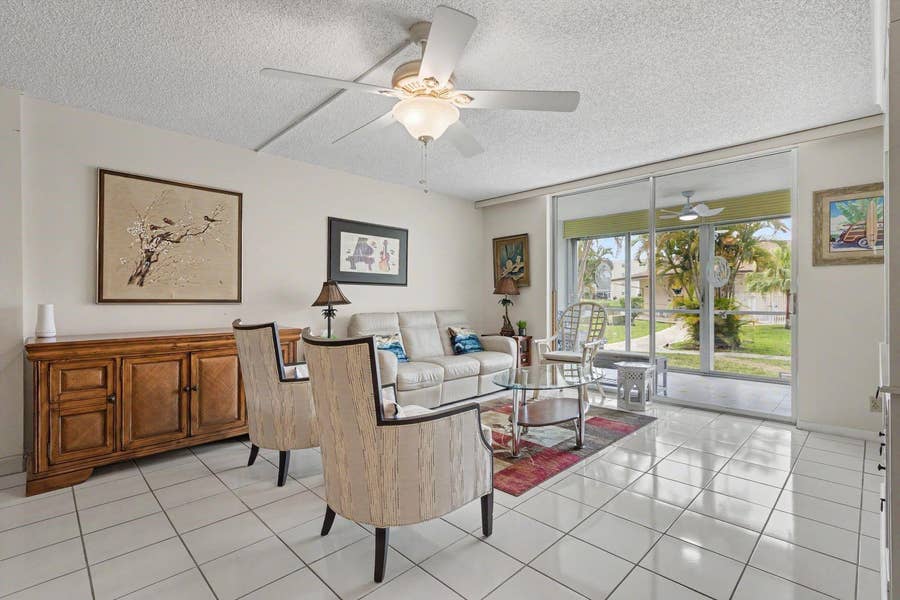 Property photo for 414 SE 10th Street, #102, Dania Beach, FL