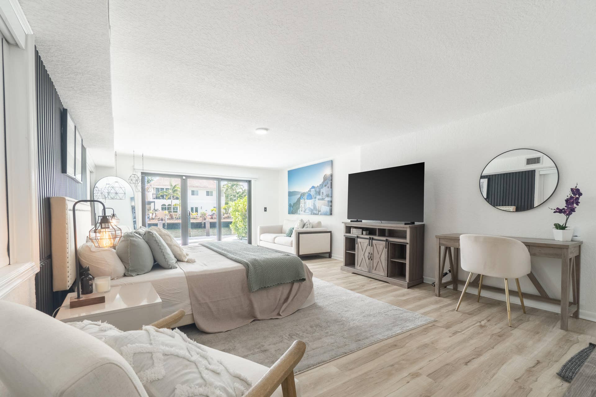 2878 NE 26St-38
