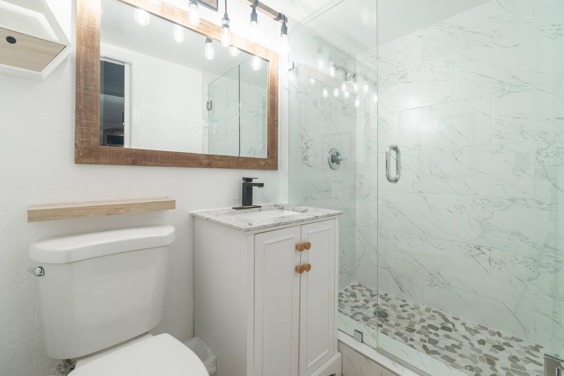 2878 NE 26St-43