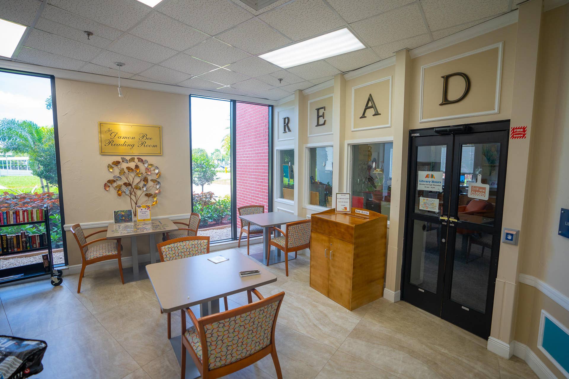 4116 Cambridge E, Deerfield Beach, FL 33442 CLUBHOUSE LIBRARY-3