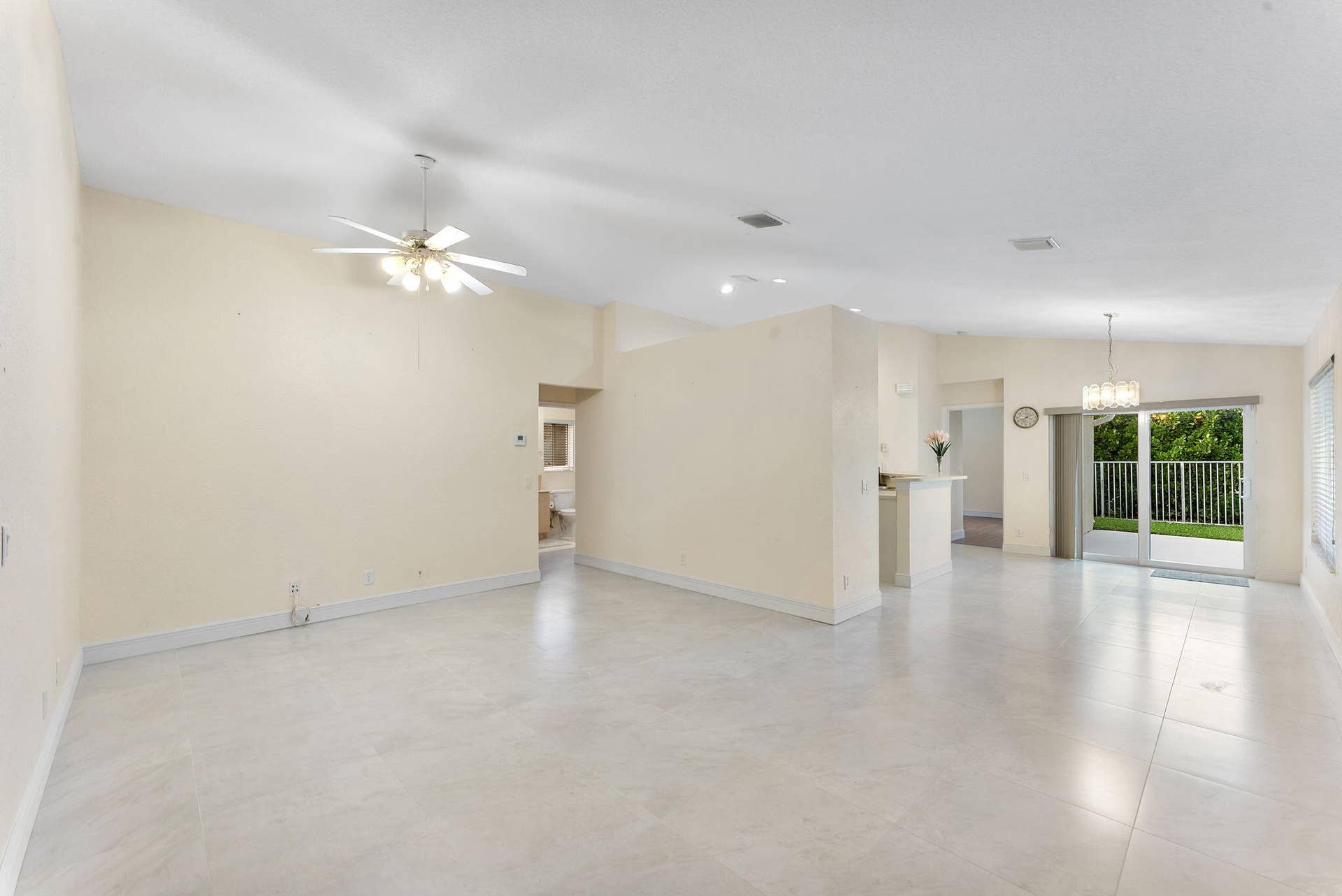 1353 Canary Island Drive, Weston, FL 33327 45-web-or-mls-DSC02180