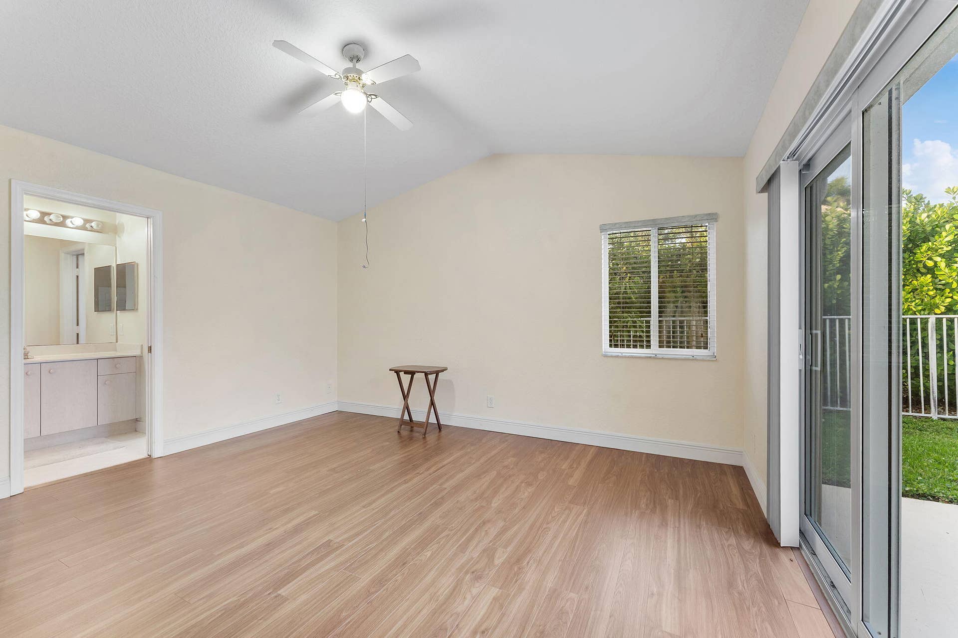 1353 Canary Island Drive, Weston, FL 33327 31-web-or-mls-DSC02135
