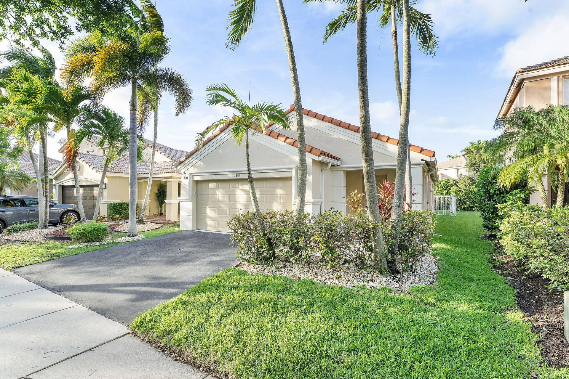 1353 Canary Island Drive, Weston, FL 33327 22-web-or-mls-DSC02108