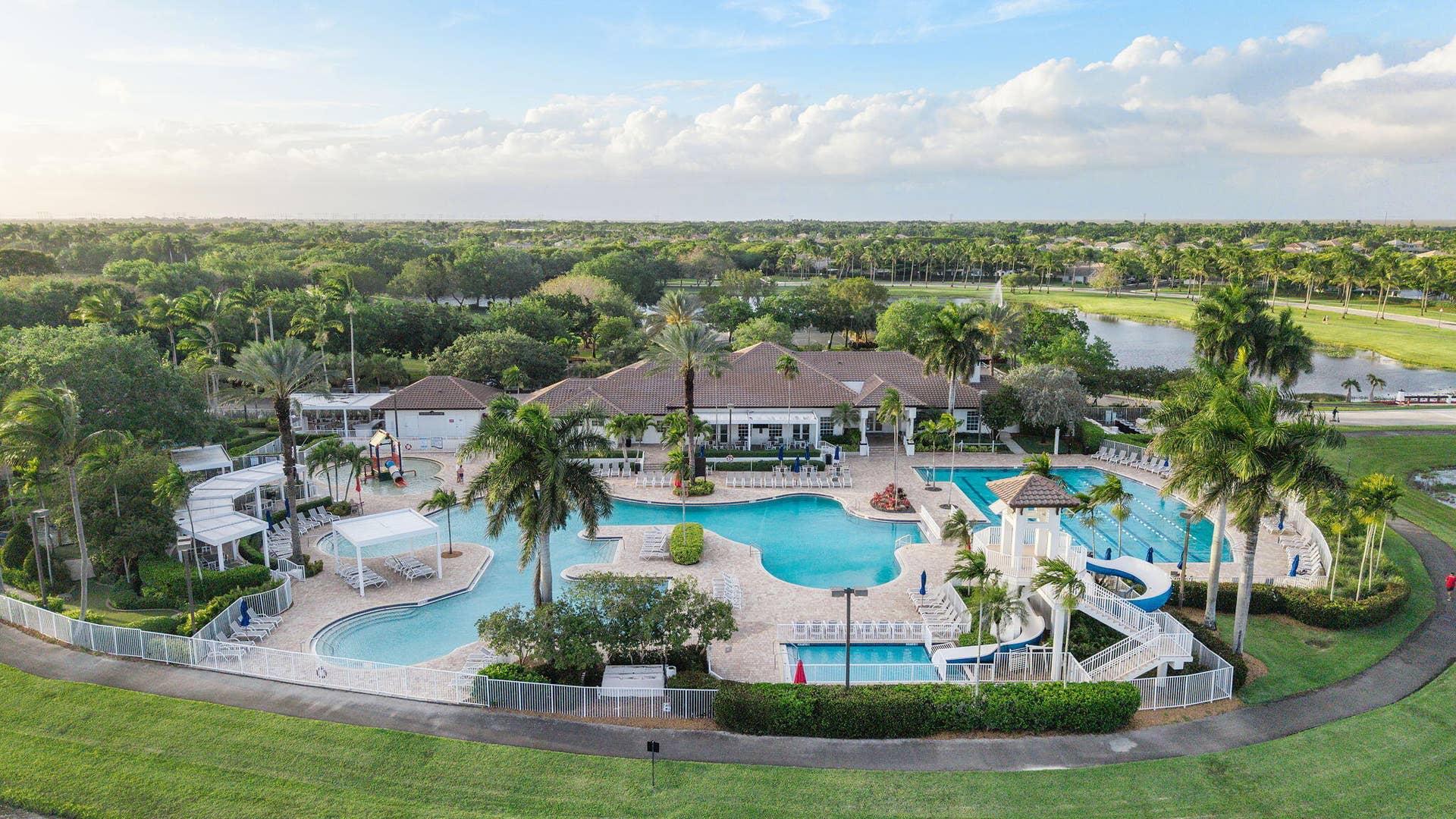 1353 Canary Island Drive, Weston, FL 33327 16-web-or-mls-DJI_20260409191333_0416_D