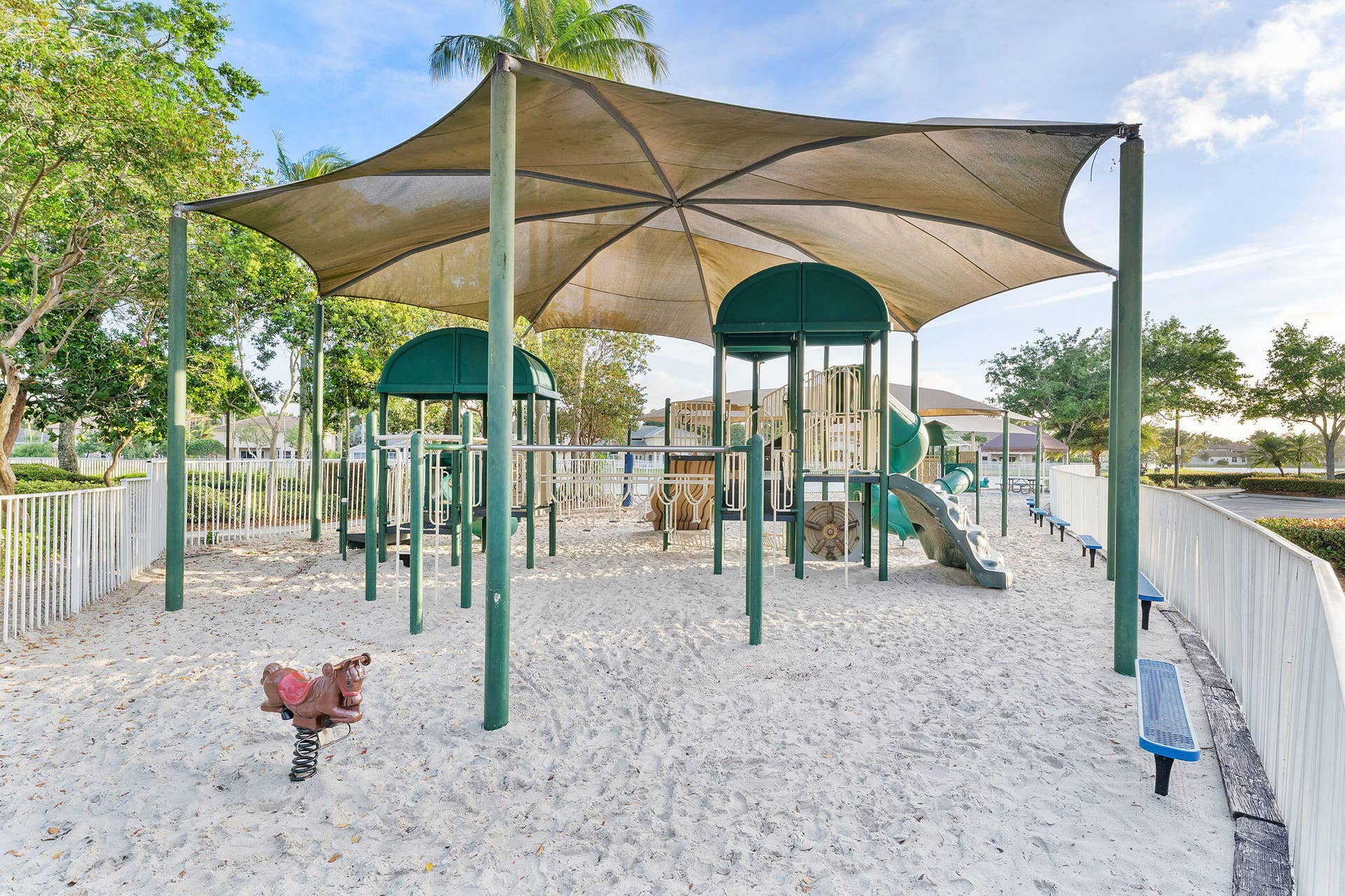 1353 Canary Island Drive, Weston, FL 33327 50-web-or-mls-DSC02195