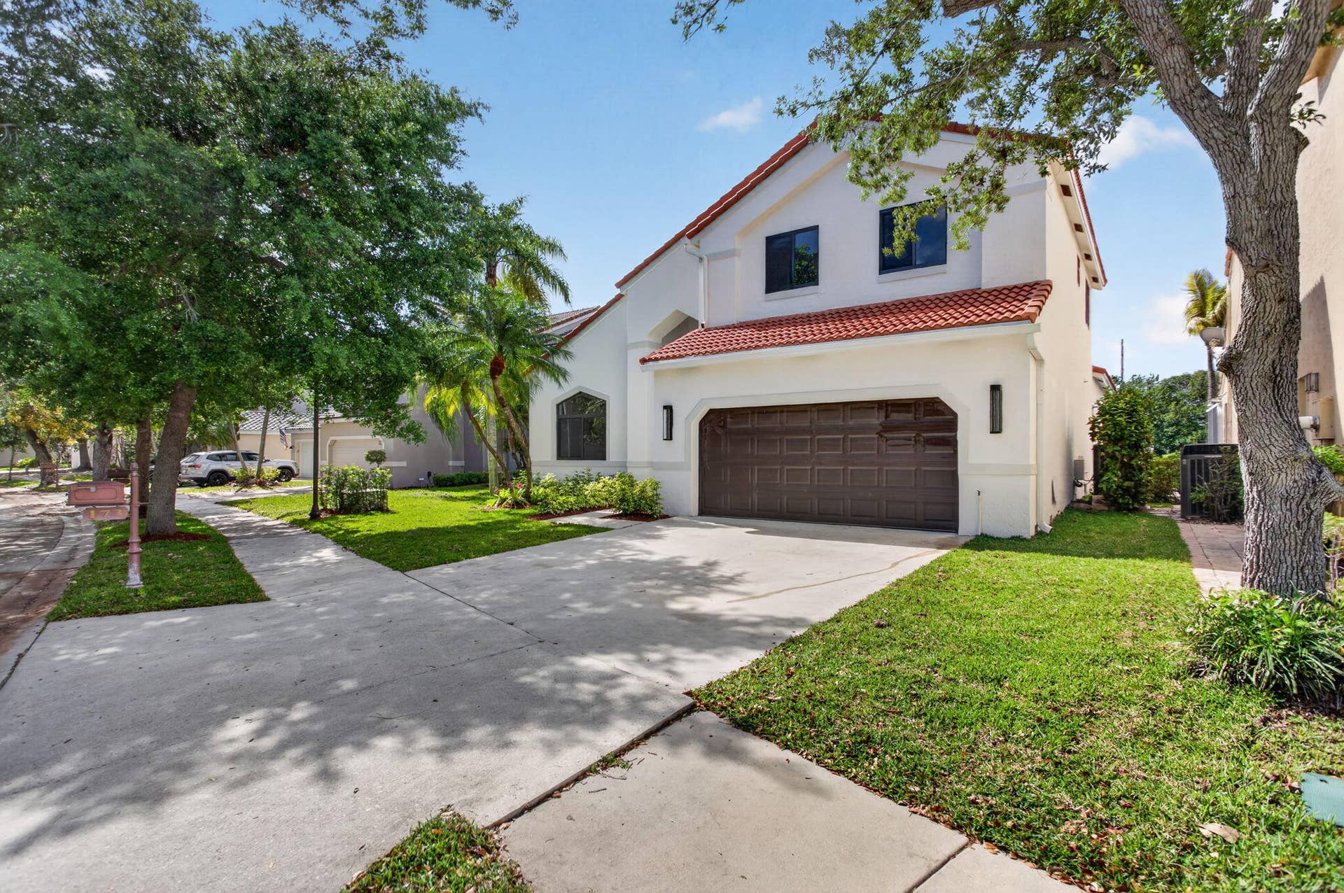 173 Cameron Drive, Weston, FL 33326 2-web-or-mls-173-6493