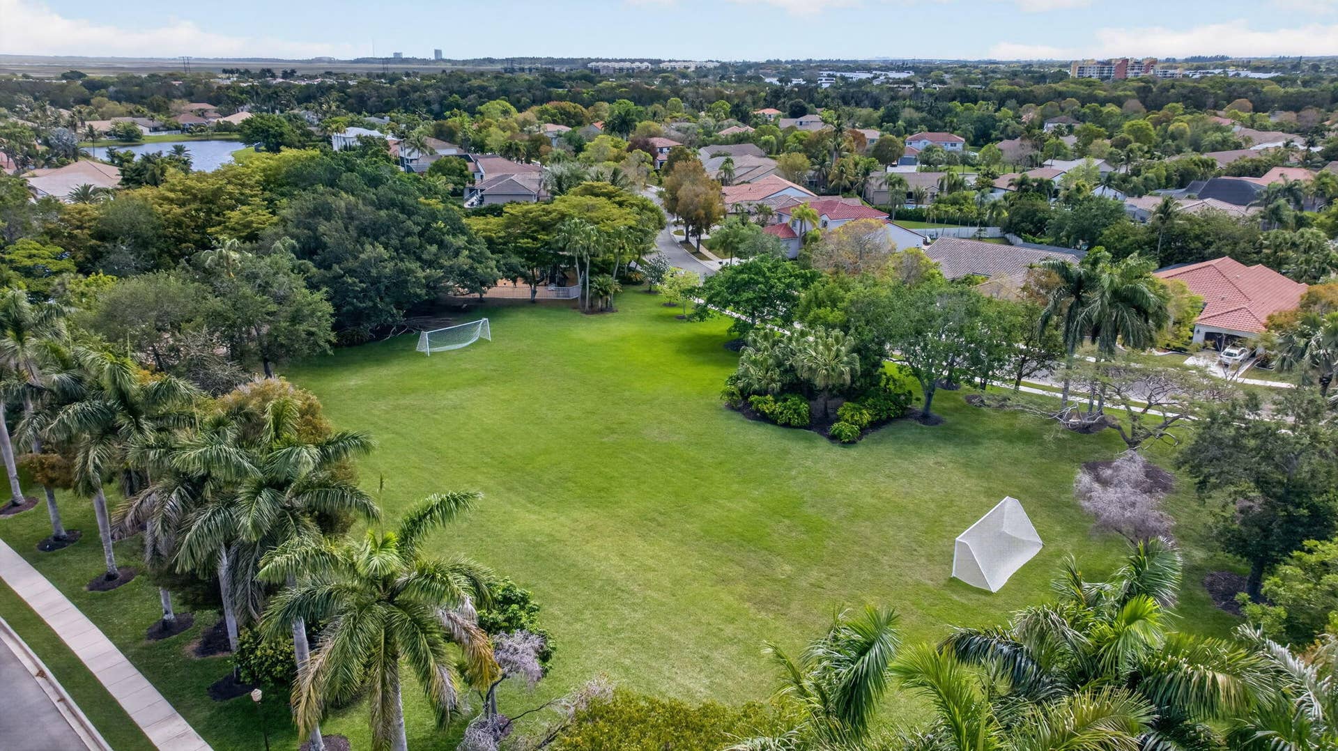 173 Cameron Drive, Weston, FL 33326 62-web-or-mls-8850--4