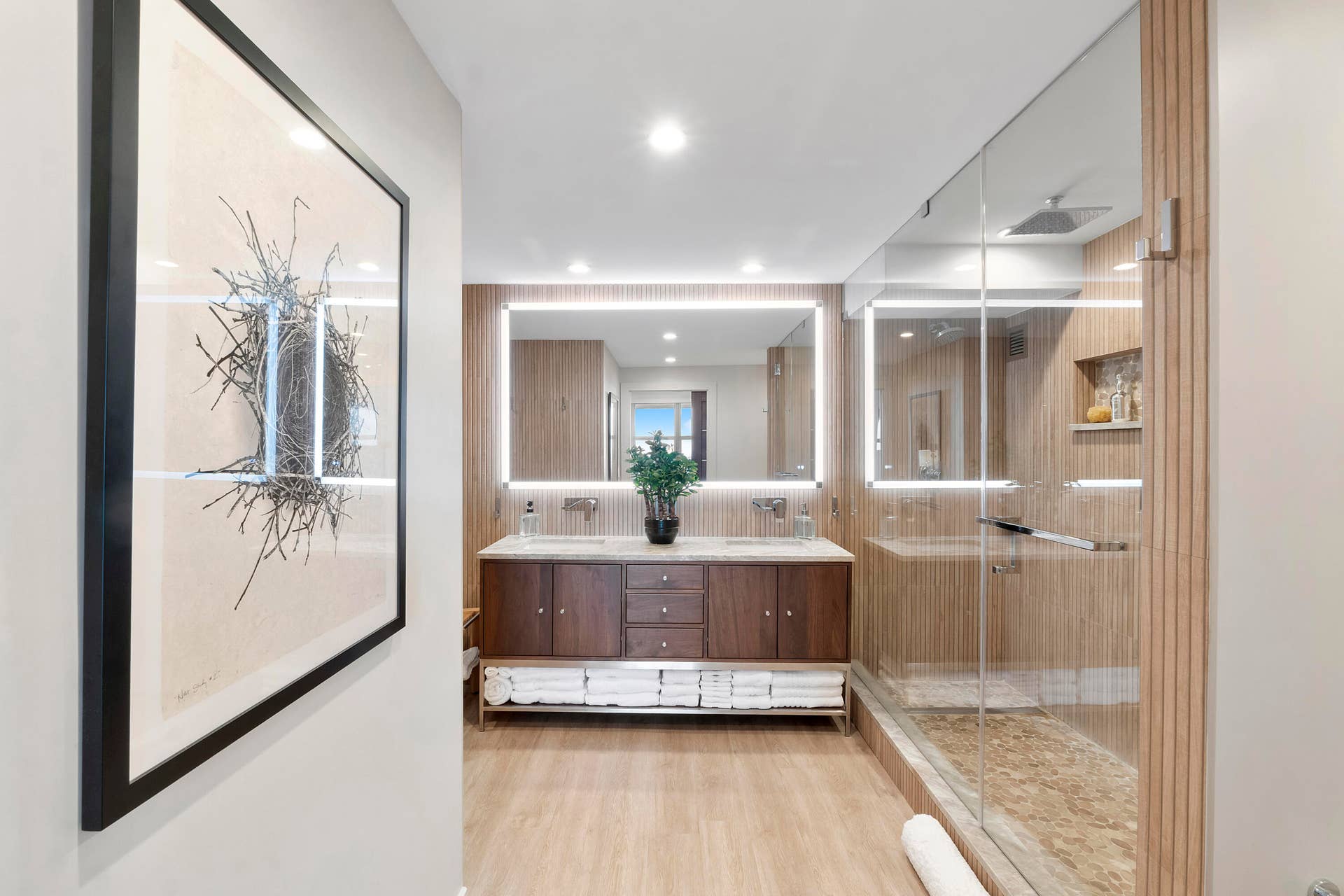 3015 N Ocean Blvd 19F_019