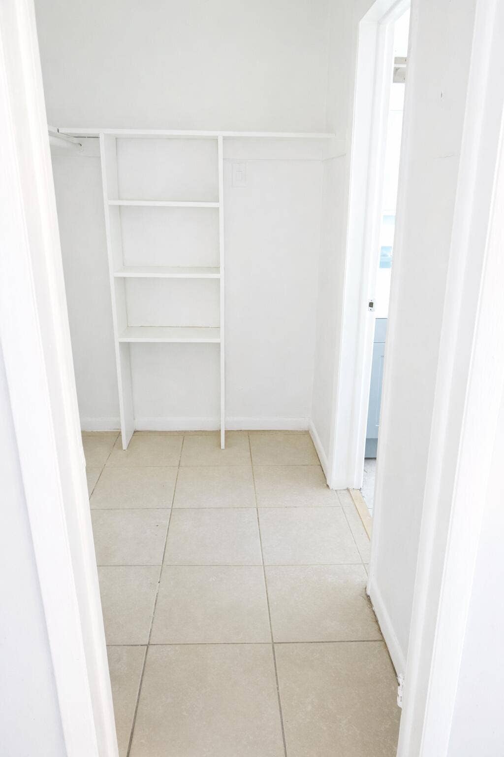 1017 SE 3rd Street, #3, Deerfield Beach, FL 33441 Walkin Closet