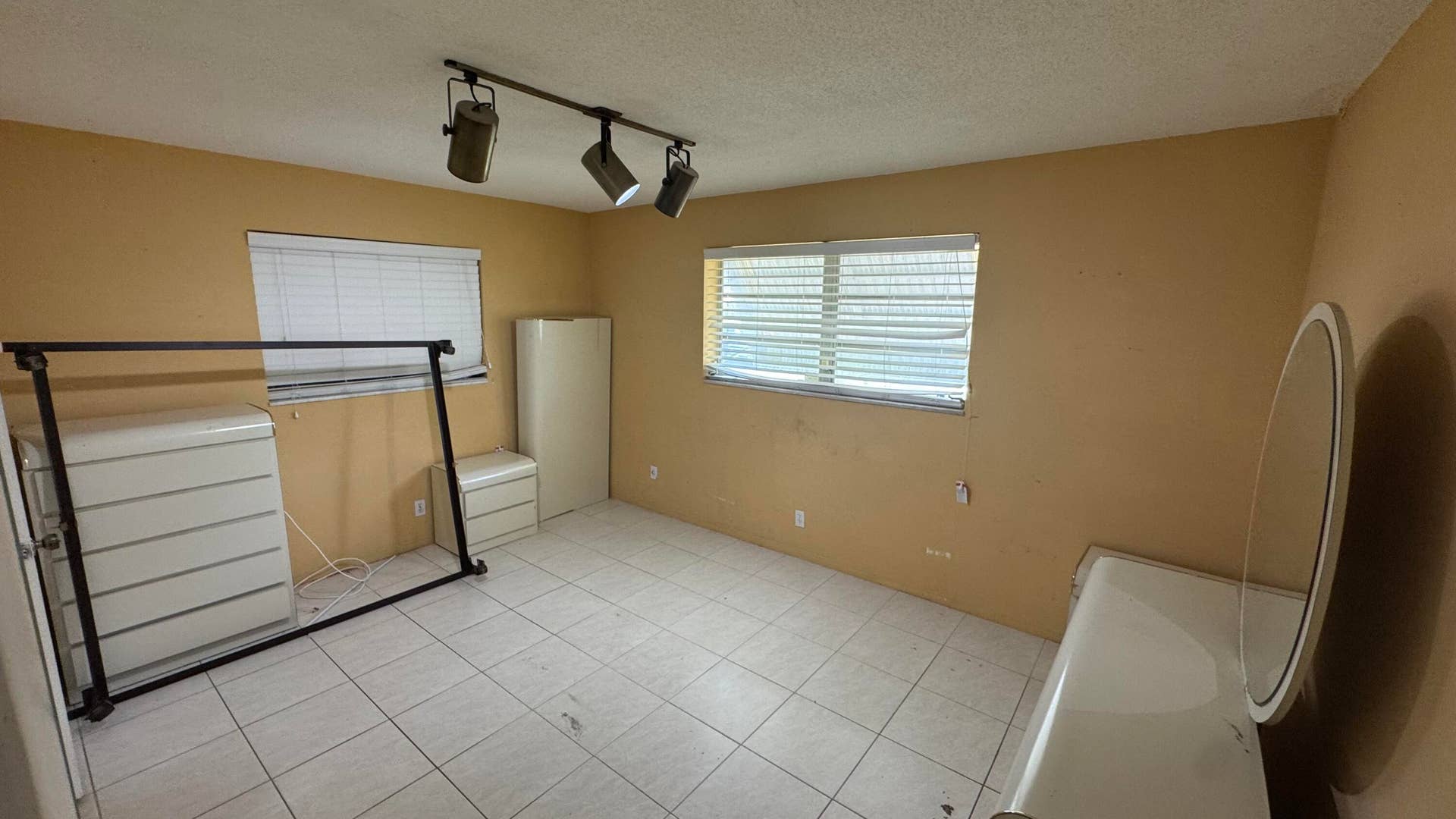5401 W Park Road, Hollywood, FL 33021 IMG_4315