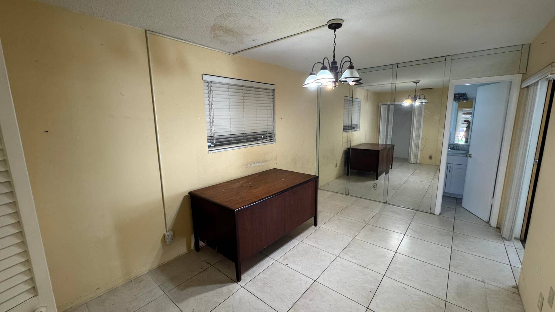 5401 W Park Road, Hollywood, FL 33021 IMG_4308