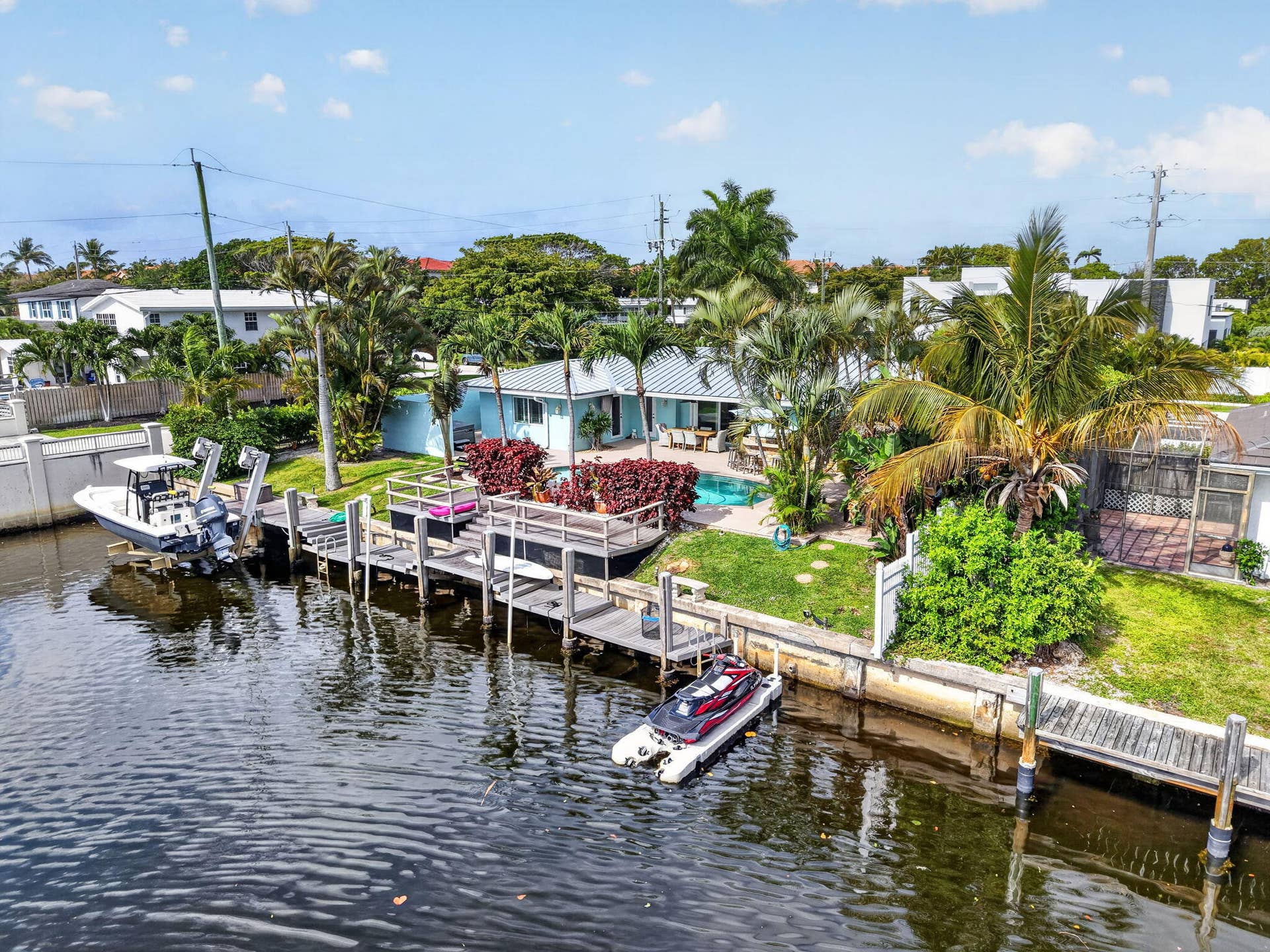 5800 NE 7th Avenue, Boca Raton, FL 33487 100 feet of Water Frontage