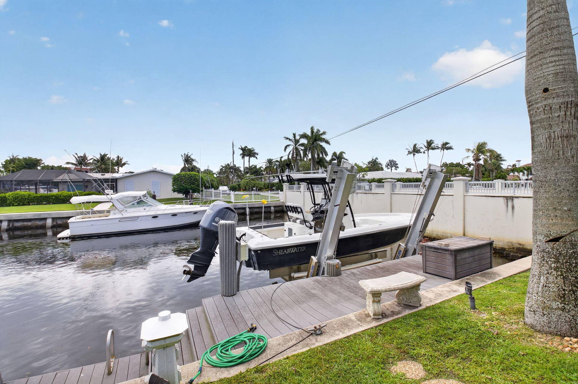 5800 NE 7th Avenue, Boca Raton, FL 33487 Boat Lift