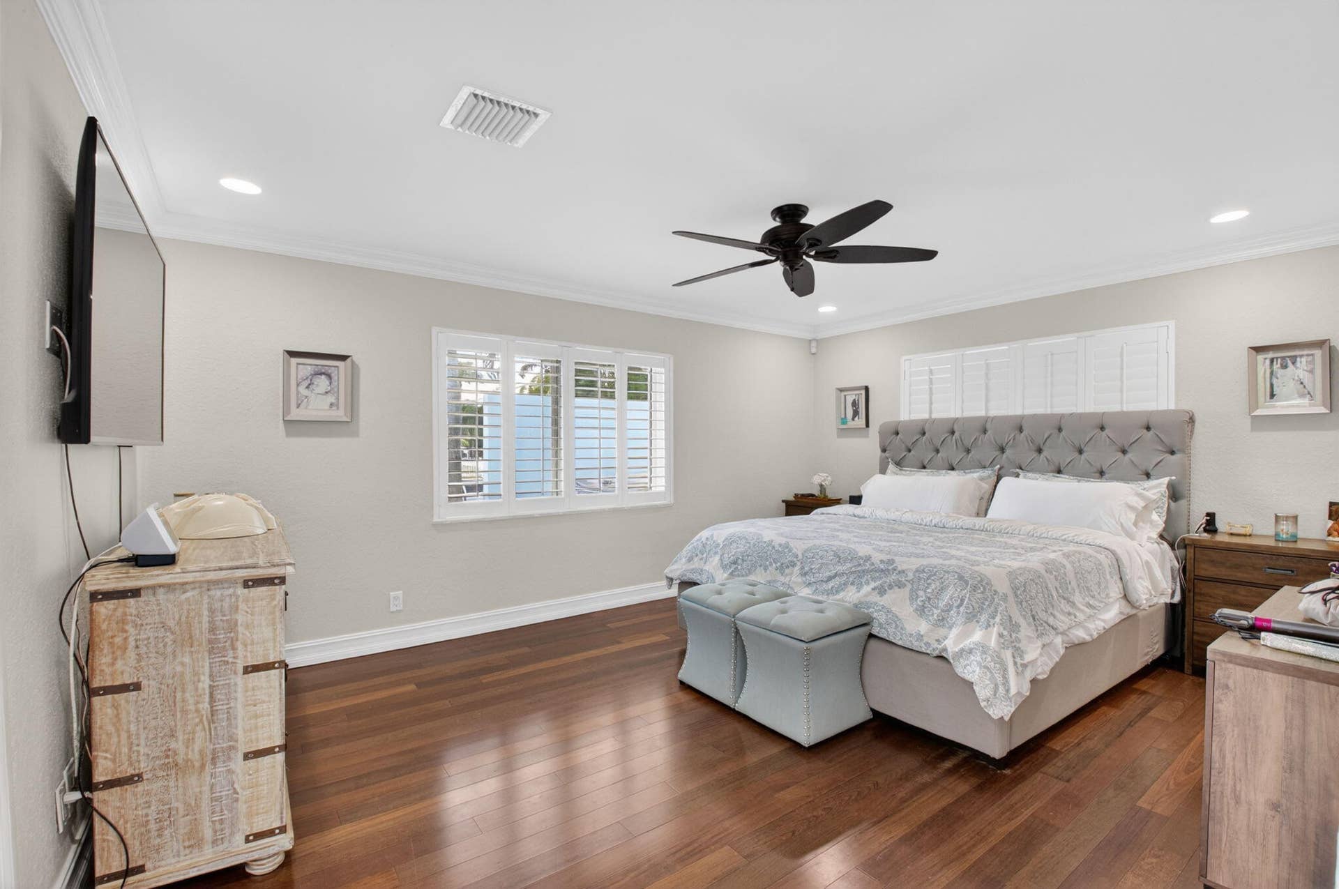 5800 NE 7th Avenue, Boca Raton, FL 33487 Primary Bedroom with wood floors