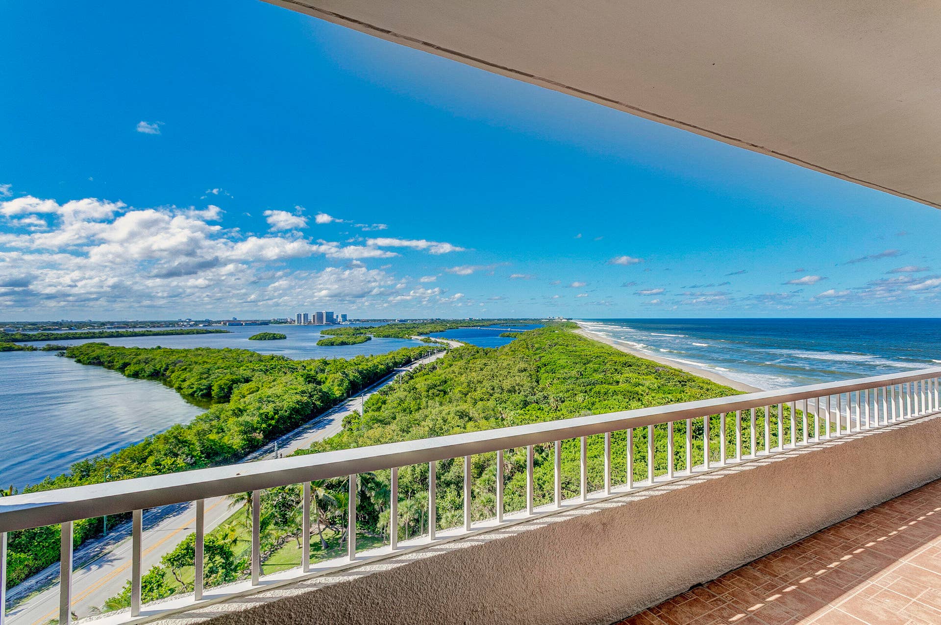 5550 N Ocean Drive, #12c, Riviera Beach, Singer Island, FL 33404 20230117160828967242000000-o