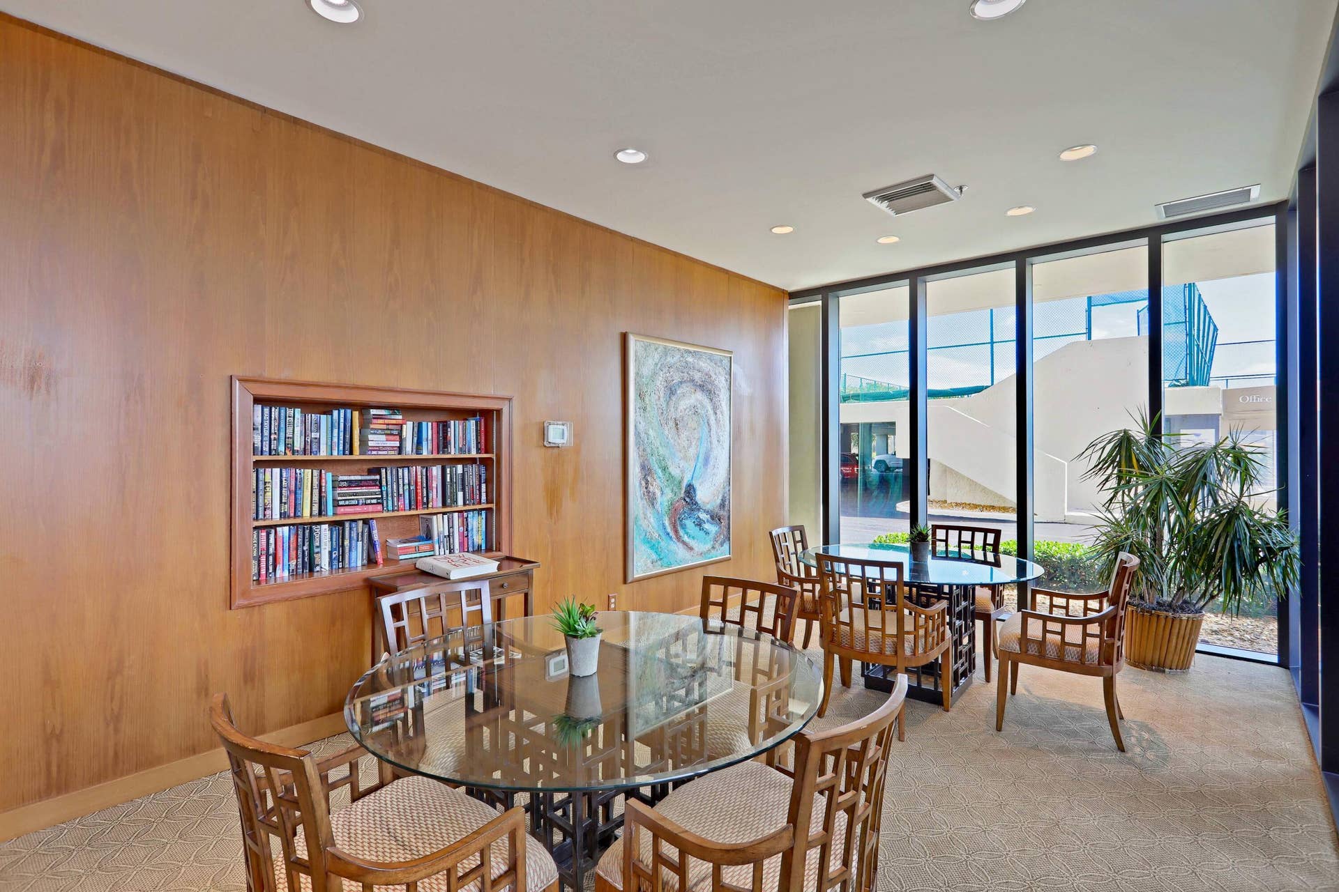 5550 N Ocean Drive, #12c, Riviera Beach, Singer Island, FL 33404 LIBRARY