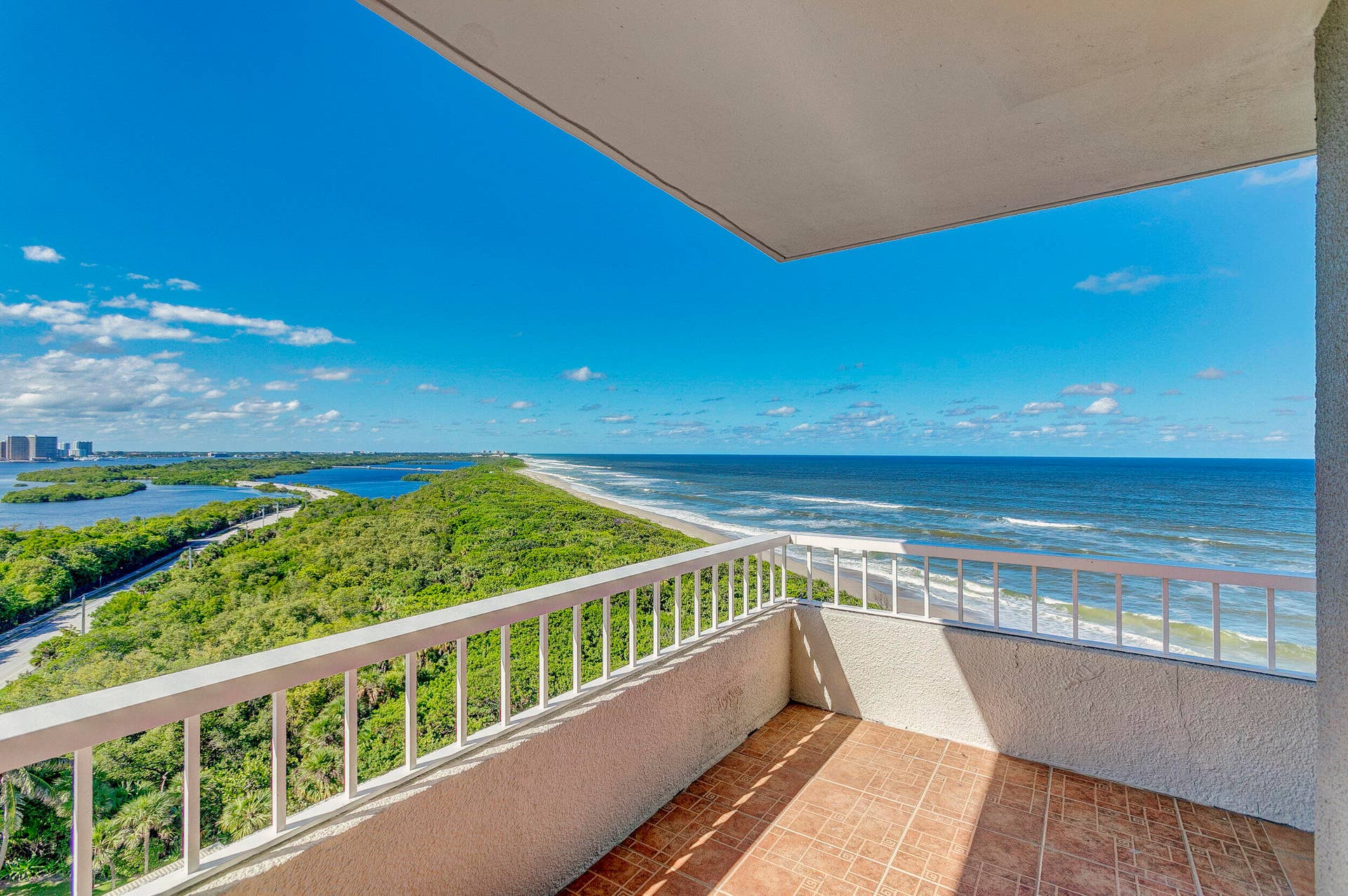 5550 N Ocean Drive, #12c, Riviera Beach, Singer Island, FL 33404 20230117160828552931000000-o
