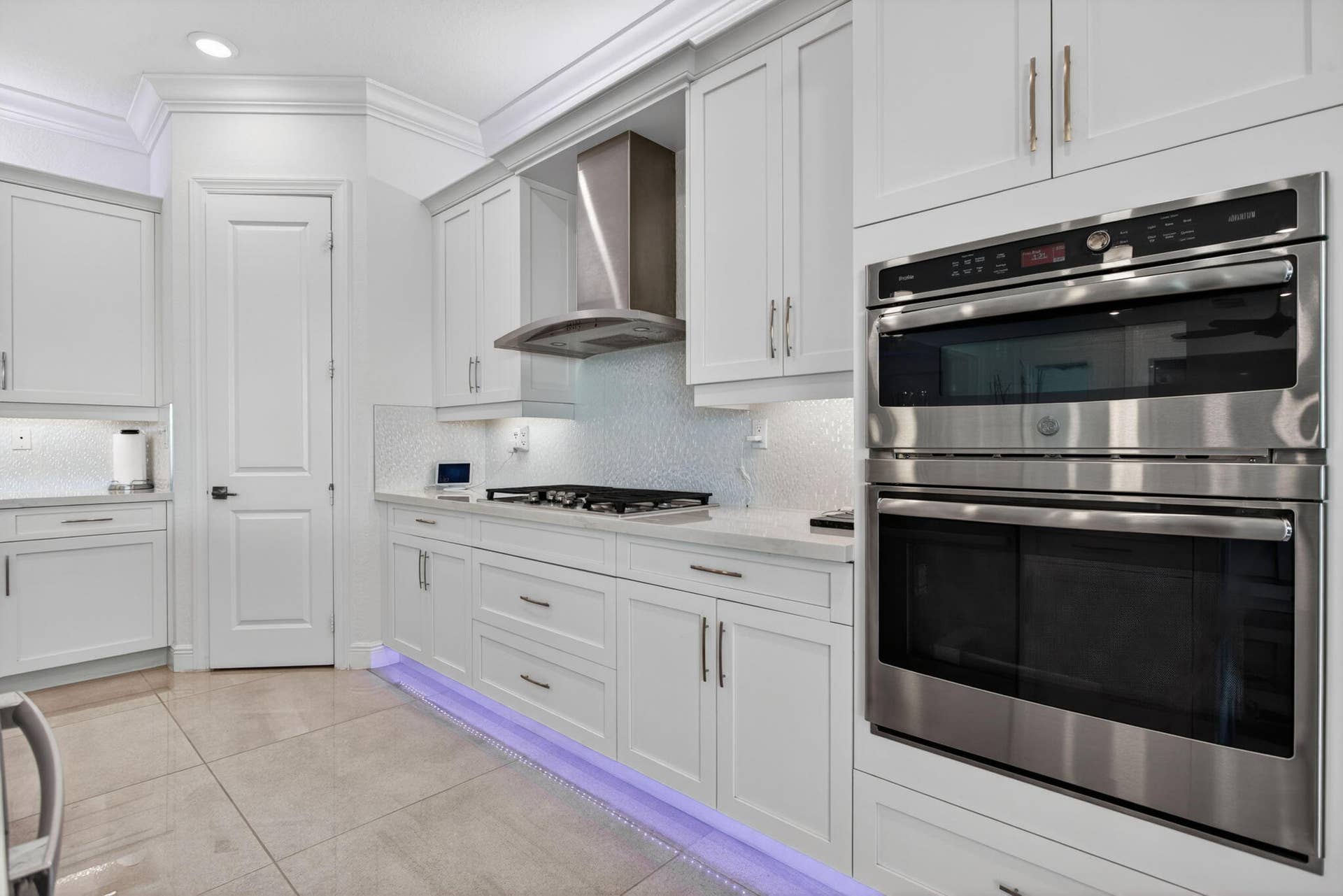 32-web-or-mls-12090-8254
