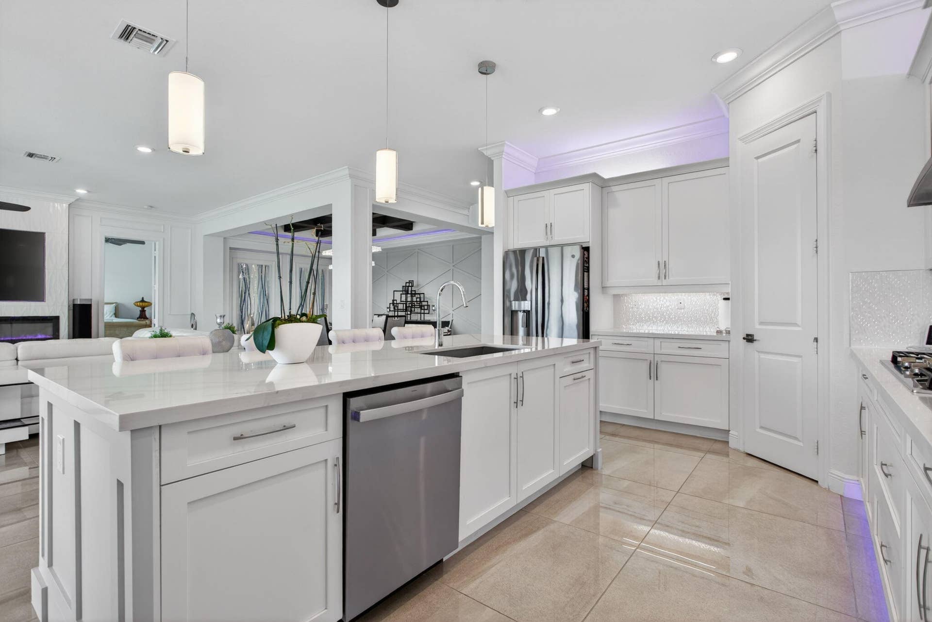 31-web-or-mls-12090-8248