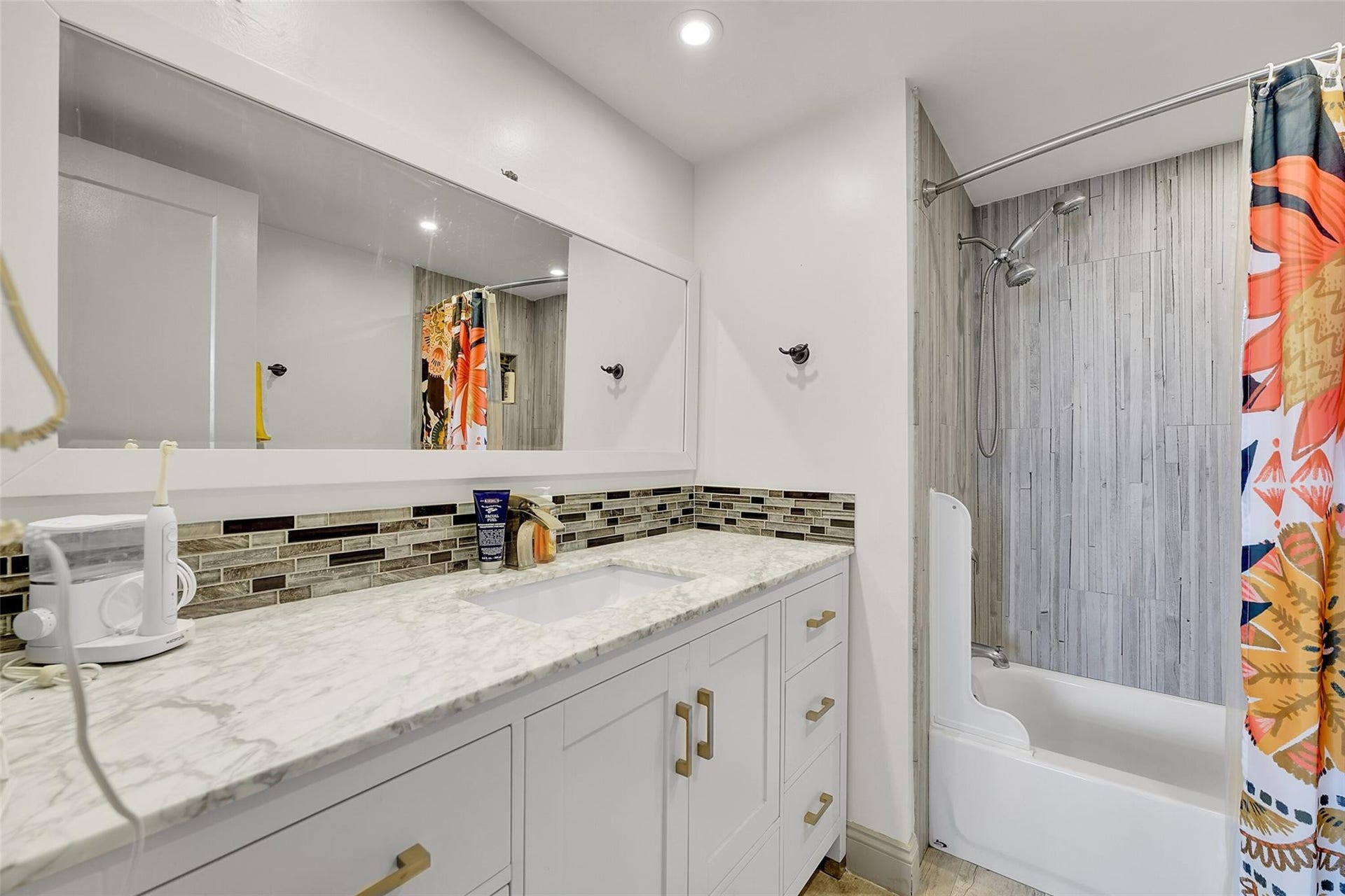 2841 N Ocean Boulevard, #1004, Fort Lauderdale, Fort Lauderdale, FL 33308 Photo 17
