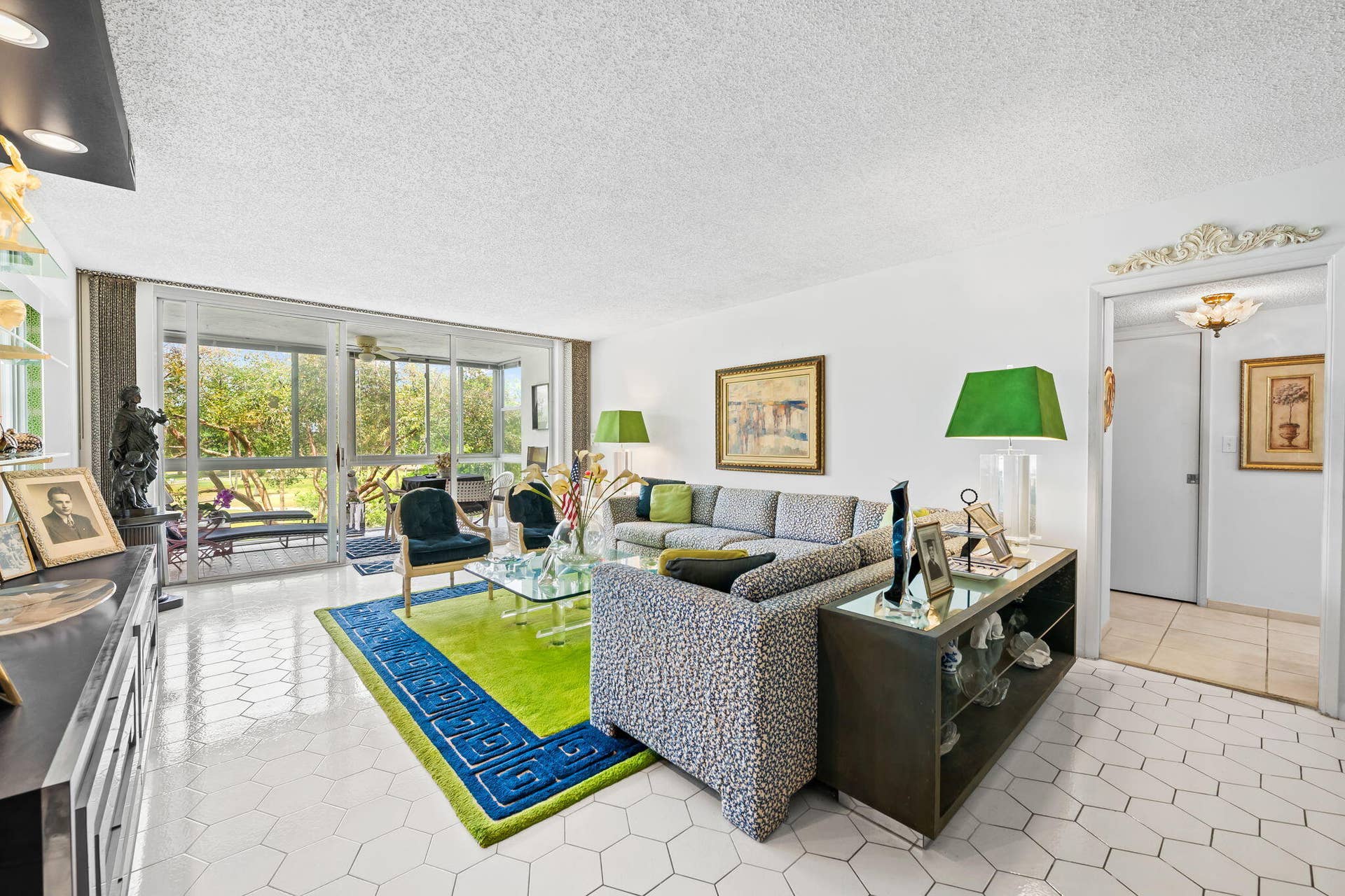 3960 Oaks Clubhouse Drive, #304, Pompano Beach, FL 33069 8-web-or-mls-DSC_9924