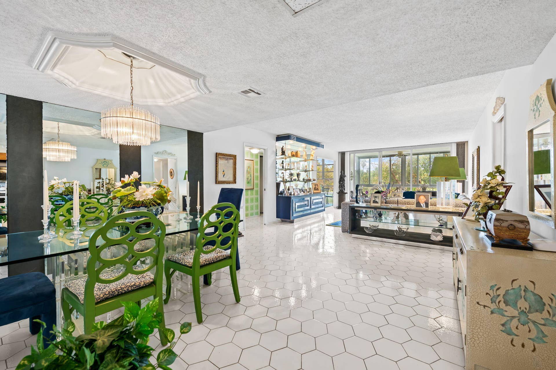 3960 Oaks Clubhouse Drive, #304, Pompano Beach, FL 33069 4-web-or-mls-DSC_9912