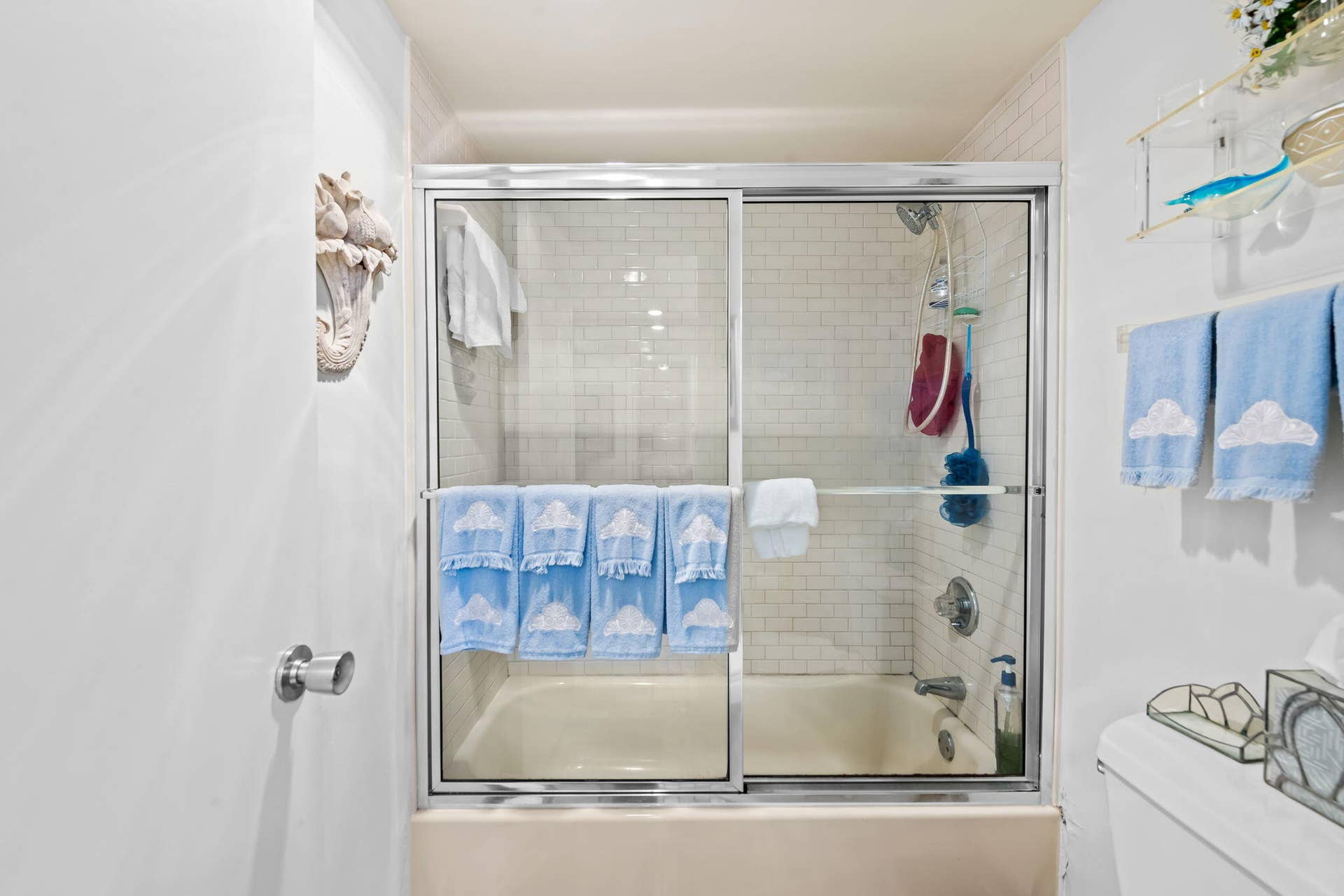 3960 Oaks Clubhouse Drive, #304, Pompano Beach, FL 33069 18-web-or-mls-DSC_9978