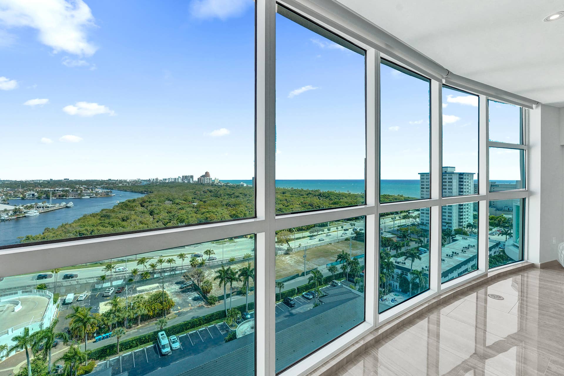2845 NE 9th Street, #Ph5, Fort Lauderdale, FL 33304 DSC06367