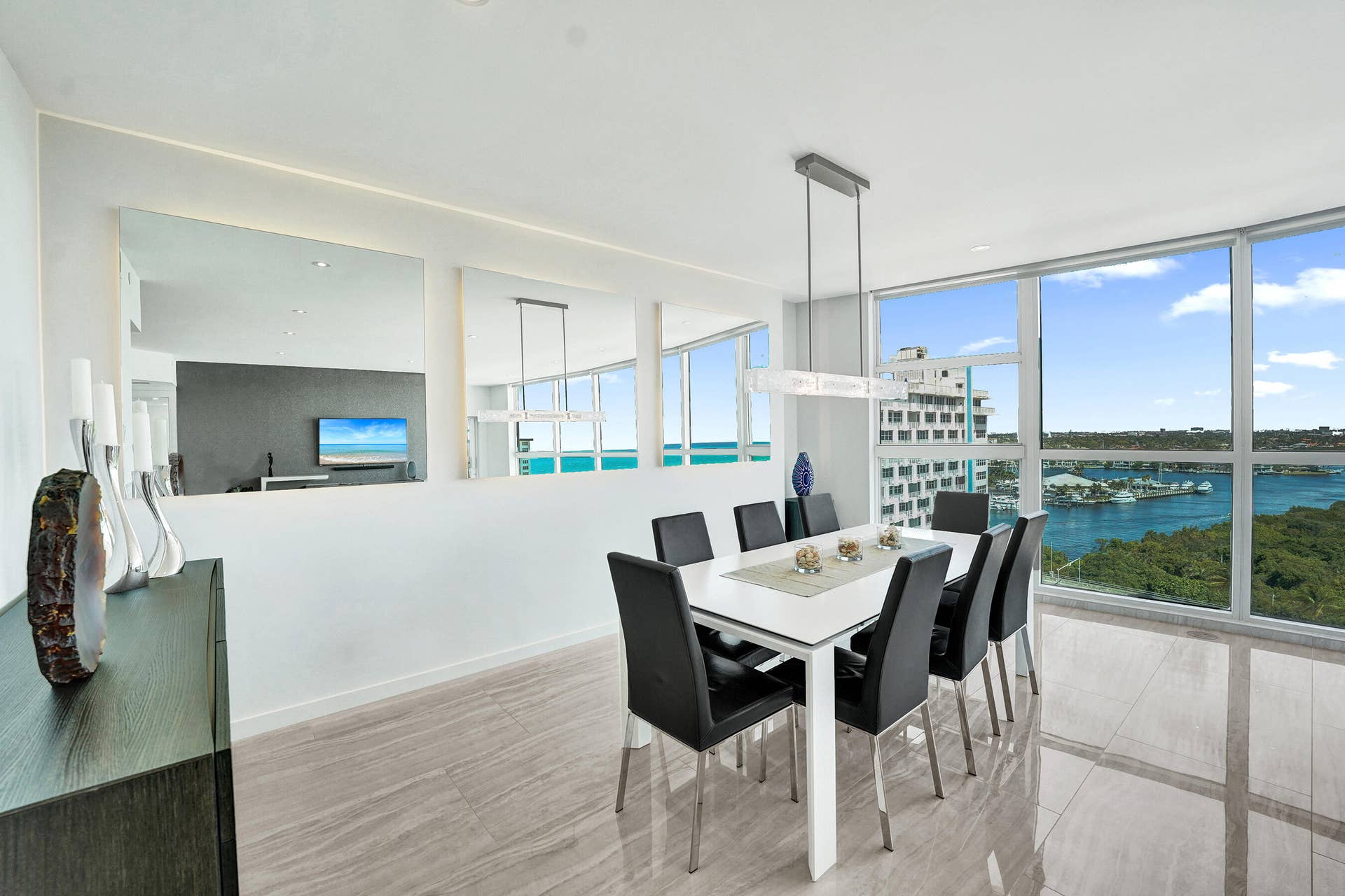 2845 NE 9th Street, #Ph5, Fort Lauderdale, FL 33304 DSC06352