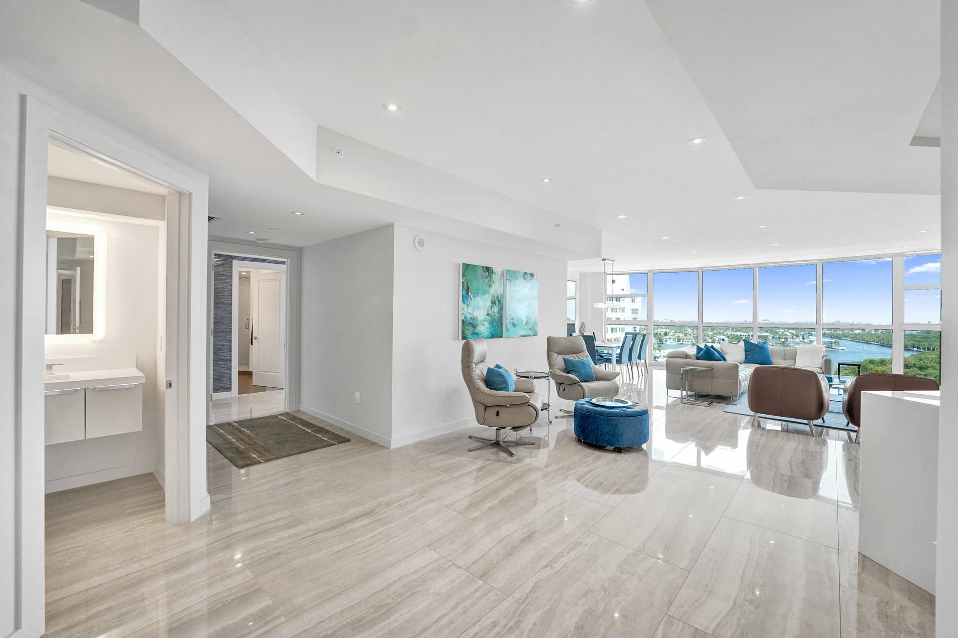 2845 NE 9th Street, #Ph5, Fort Lauderdale, FL 33304 DSC06253