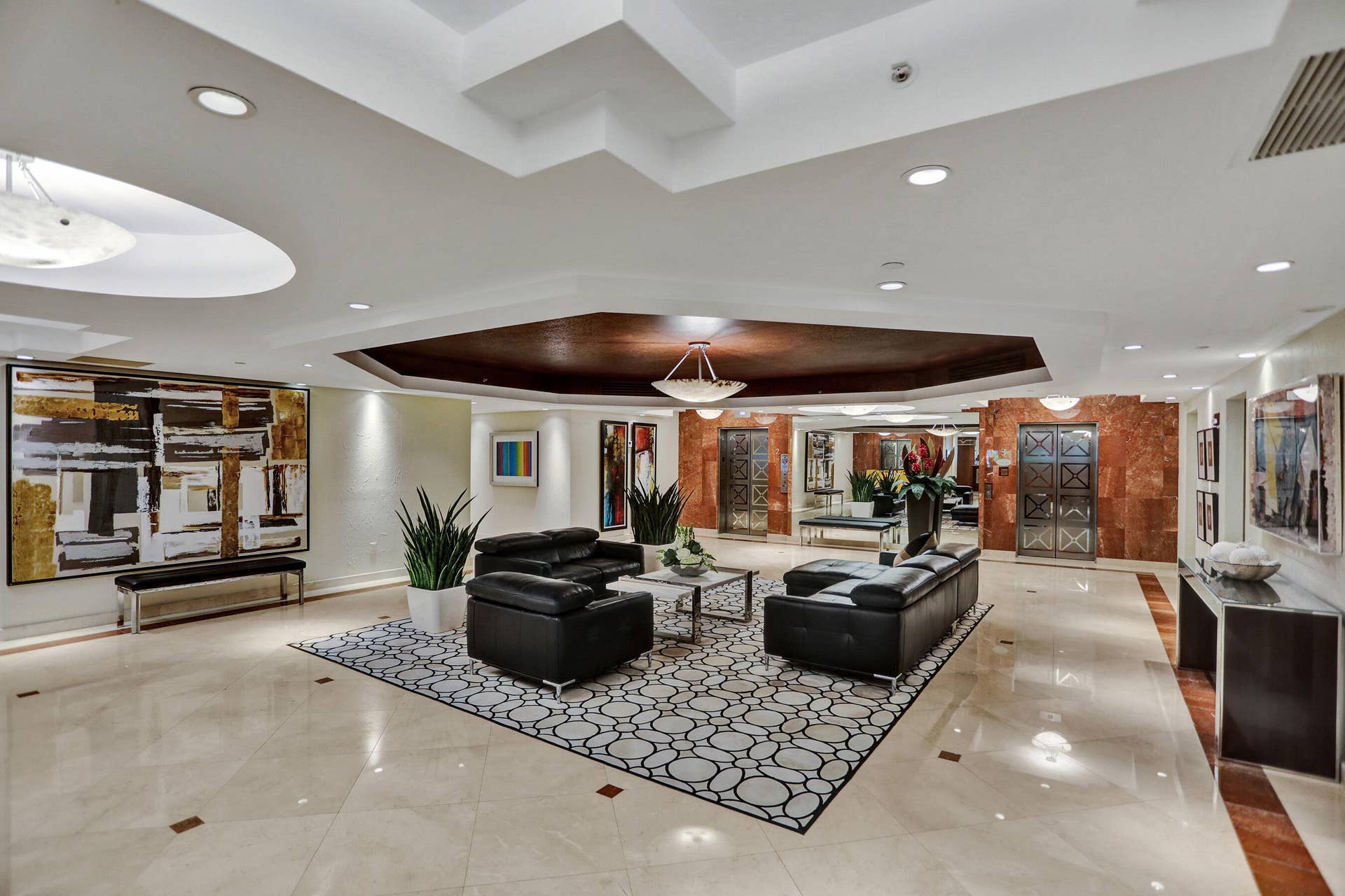2845 NE 9th Street, #Ph5, Fort Lauderdale, FL 33304 3W1A0315