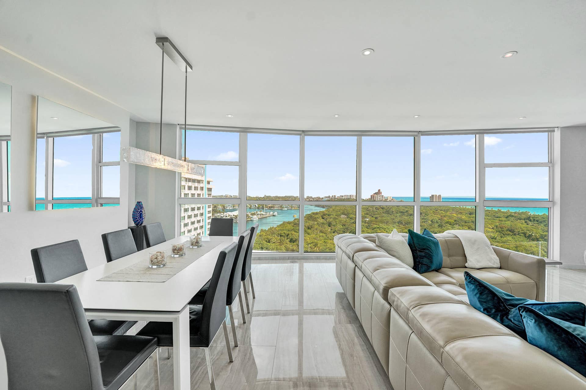 2845 NE 9th Street, #Ph5, Fort Lauderdale, FL 33304 DSC06331