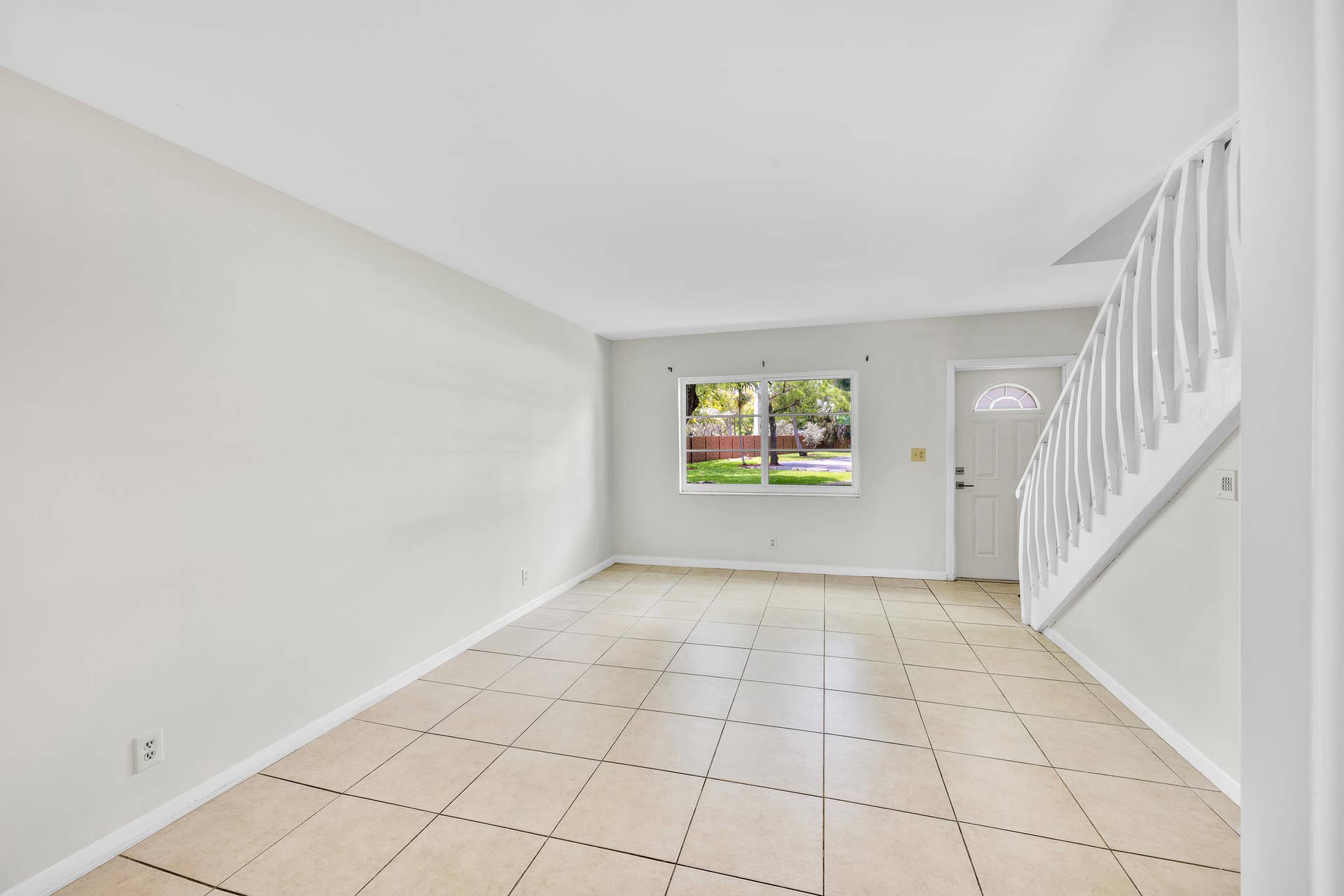 16 NE 20th Ct 3