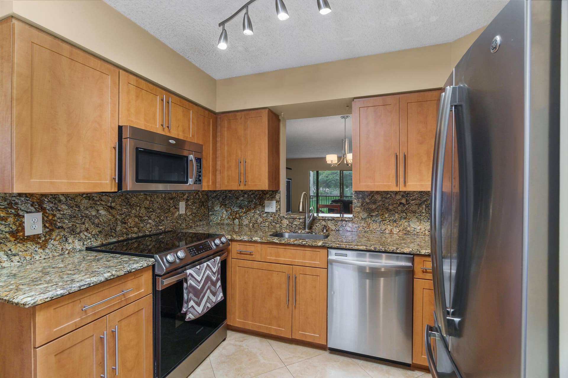 MLS KITCHEN APPLIANCES