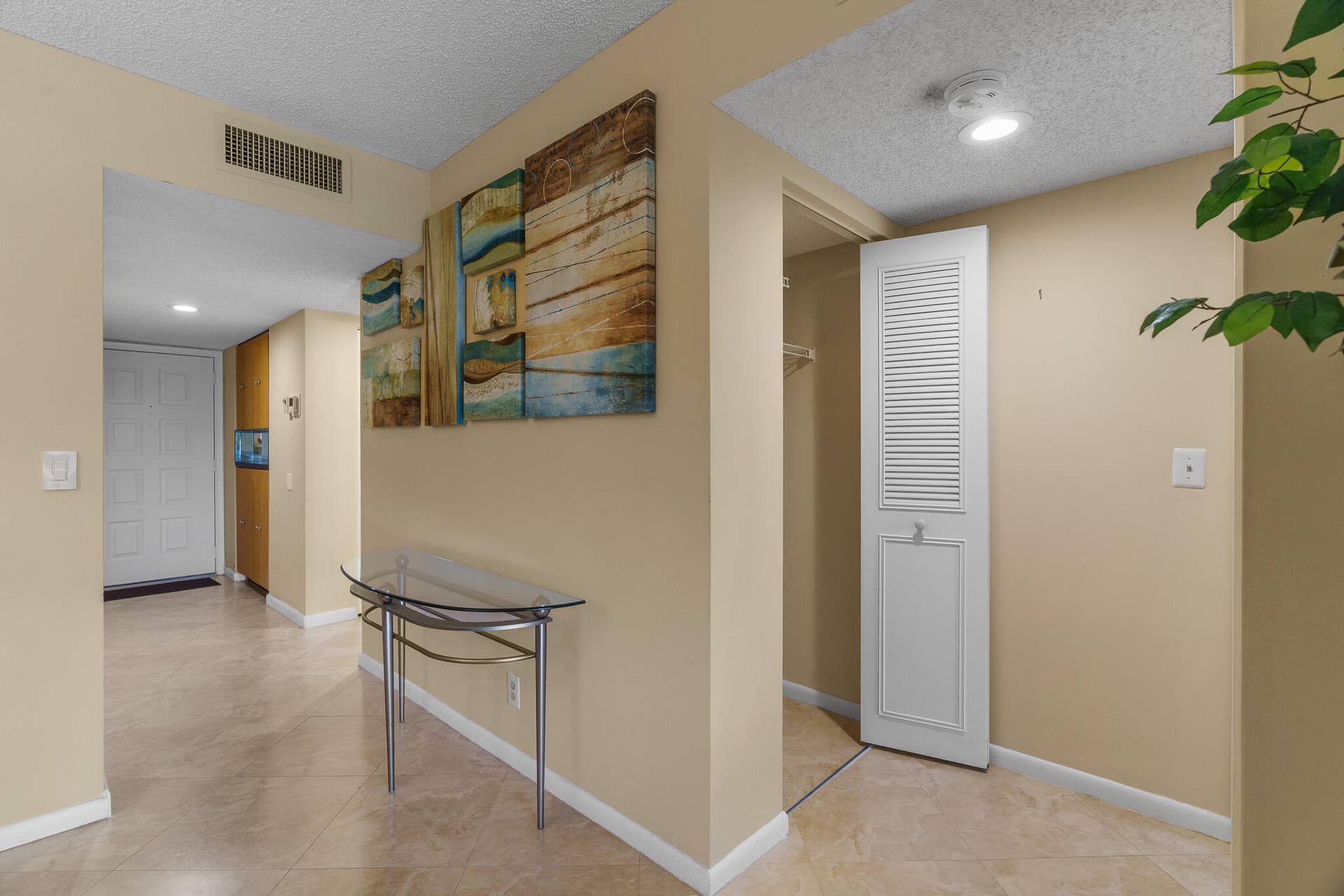 MLS SPLIT BEDROOM PLAN