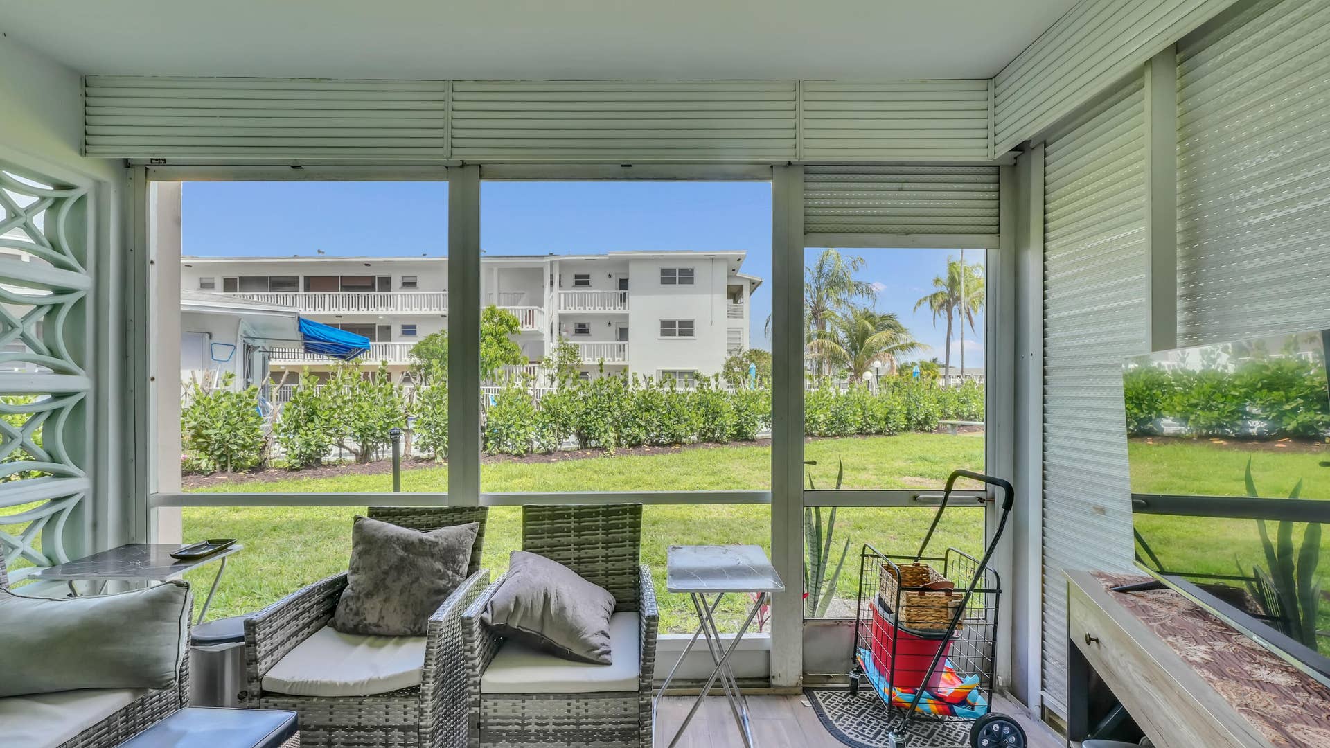 298 SE 6th Avenue, #2, Pompano Beach, FL 33060 PATIO