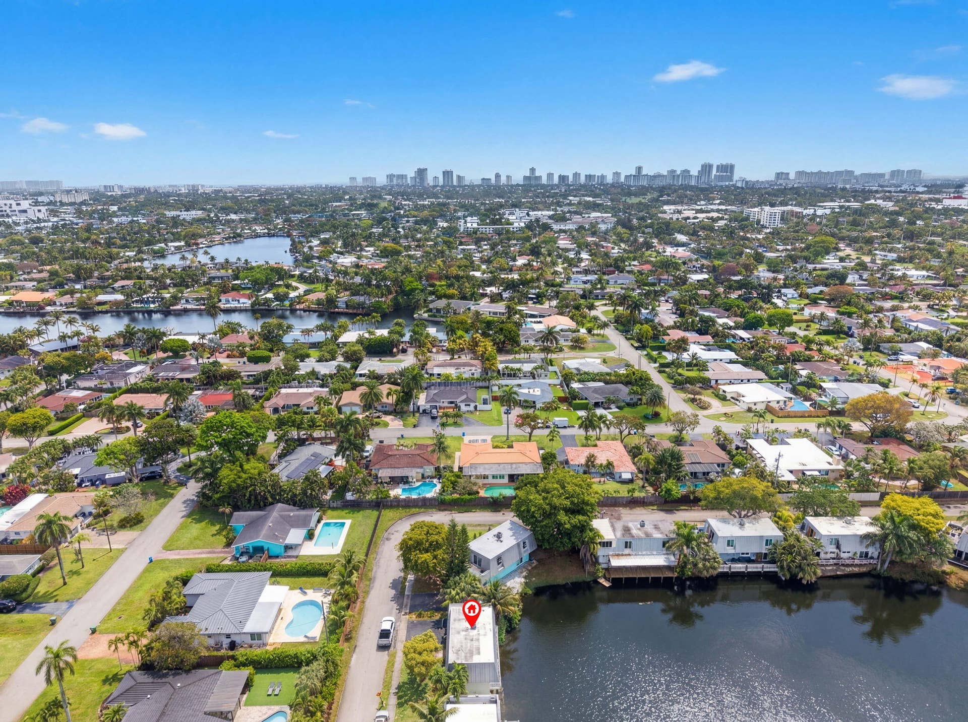 1380 NE 40th Drive, Oakland Park, FL 33334 22-web-or-mls-hf_20260412_213527_b2f385c