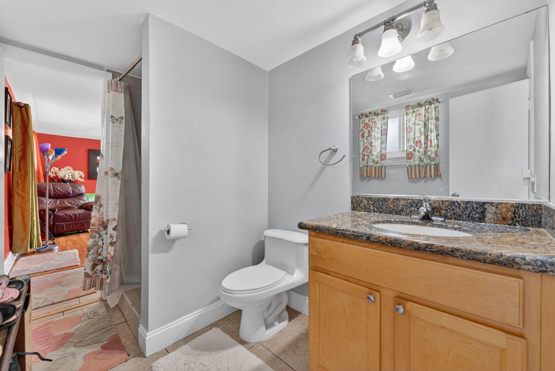 1380 NE 40th Drive, Oakland Park, FL 33334 7-web-or-mls-DSC08379