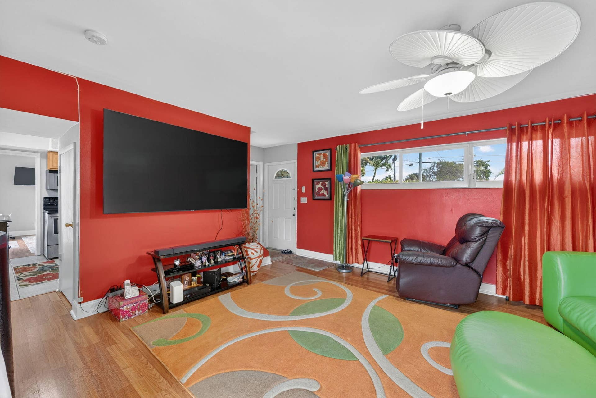 1380 NE 40th Drive, Oakland Park, FL 33334 6-web-or-mls-DSC08359