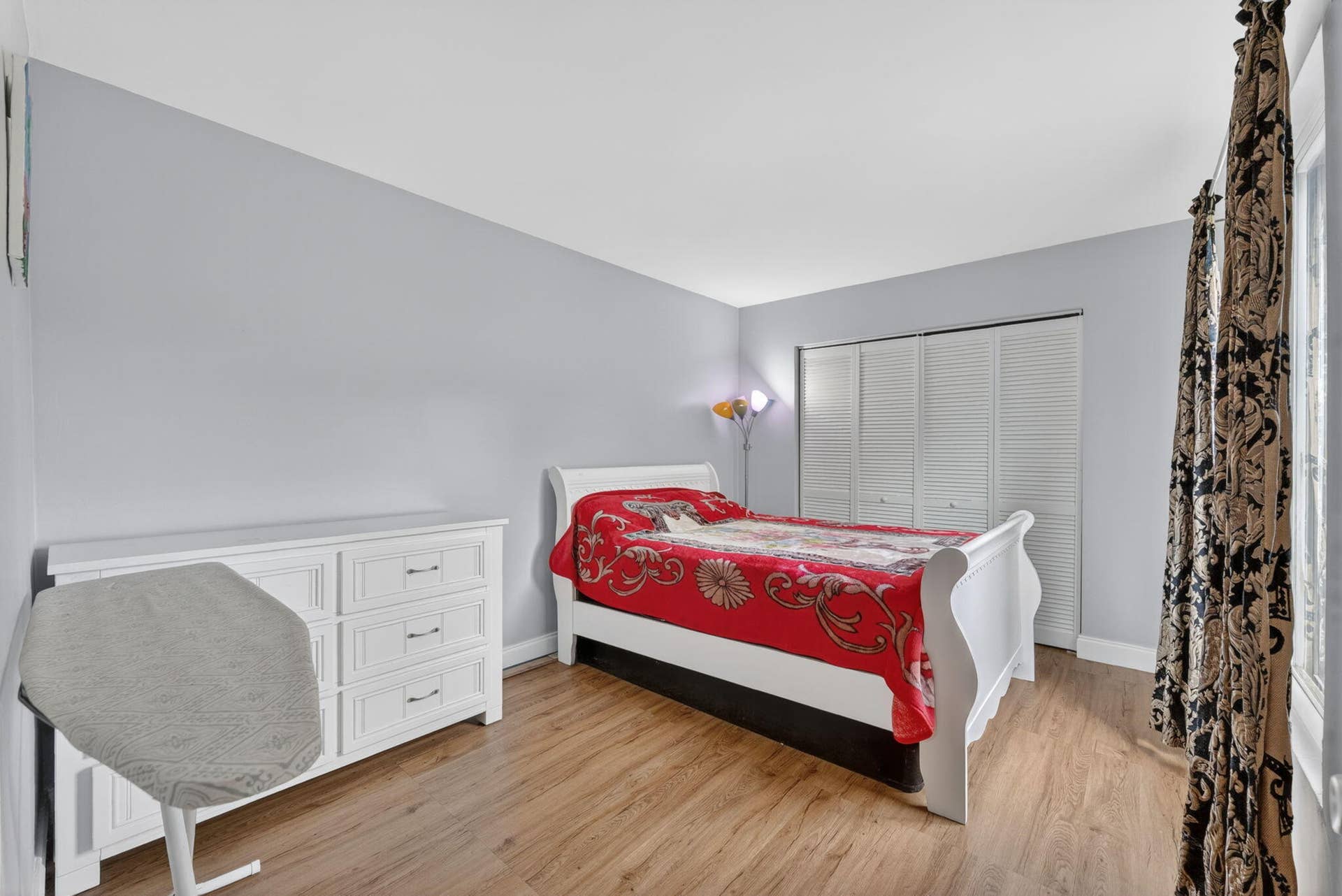 1380 NE 40th Drive, Oakland Park, FL 33334 14-web-or-mls-DSC08444