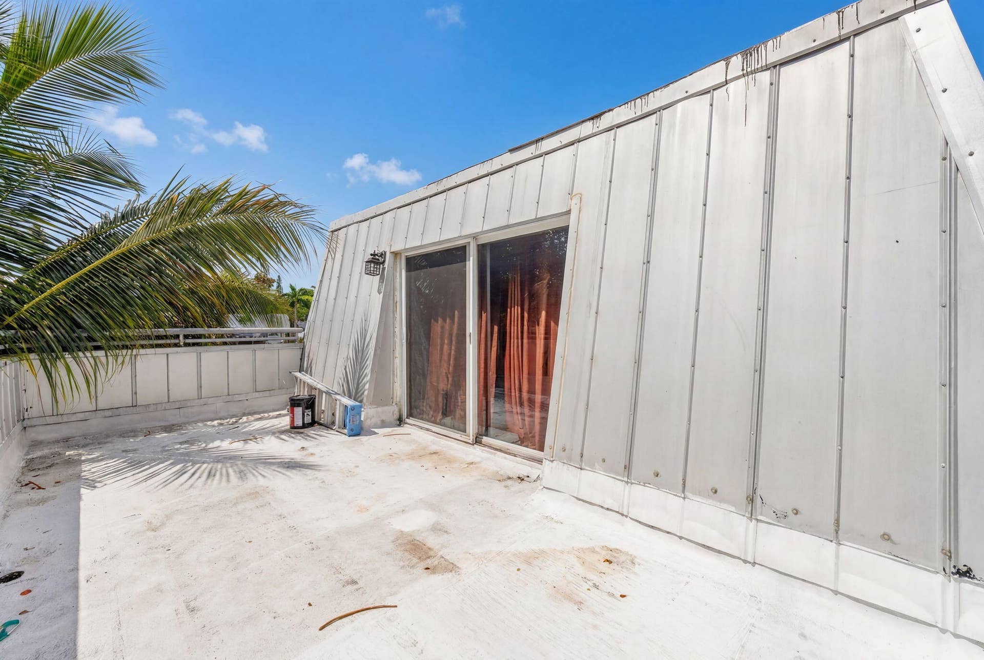1380 NE 40th Drive, Oakland Park, FL 33334 12-web-or-mls-hf_20260412_213622_e4eba18