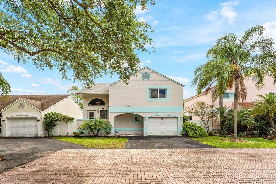 Property photo for 331 NW 101st Terrace, Pembroke Pines, FL