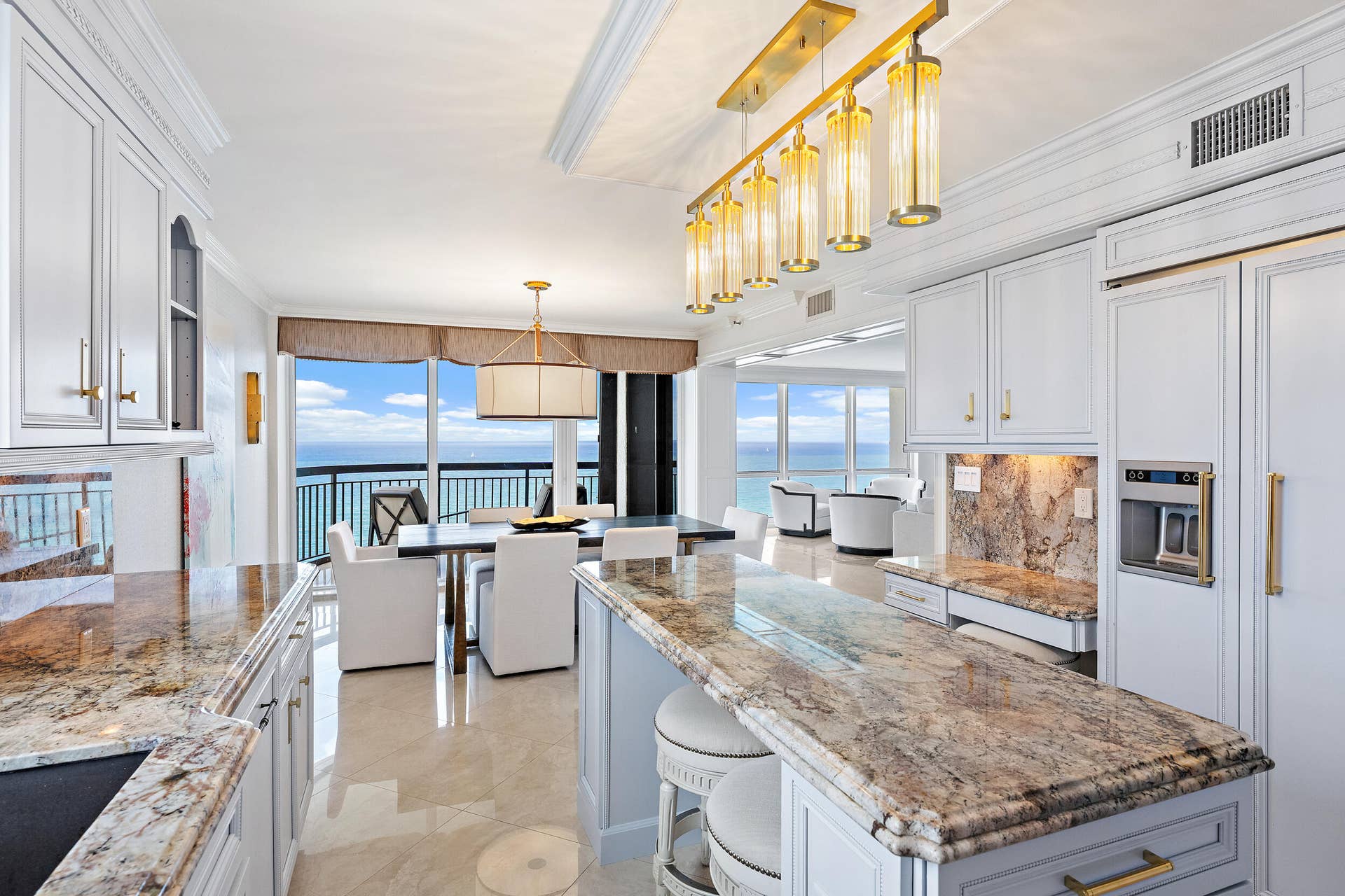 5380 N Ocean Drive, #22i, Singer Island, FL 33404 Kitchen
