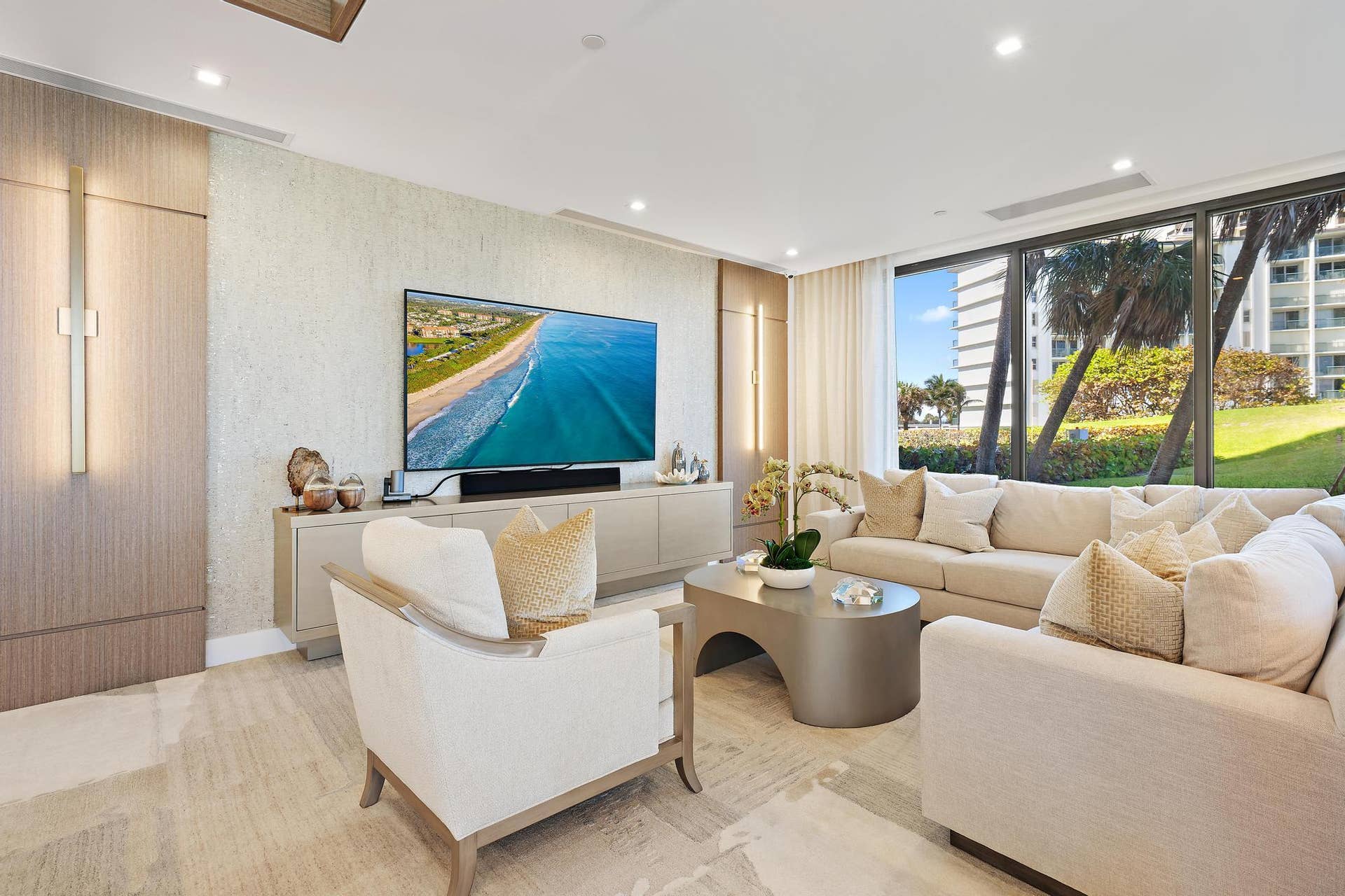 5380 N Ocean Drive, #22i, Singer Island, FL 33404 Eastpointe II~ Club Room