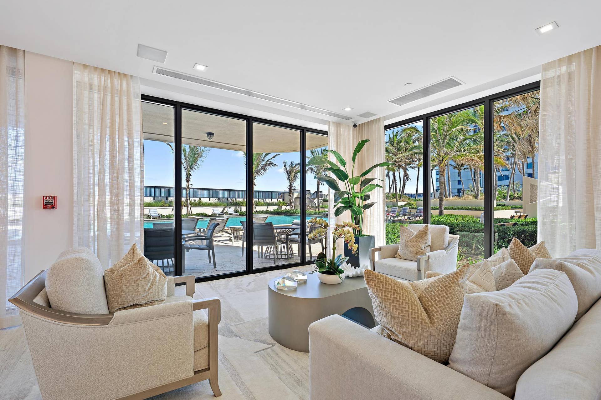 5380 N Ocean Drive, #22i, Singer Island, FL 33404 Eastpointe II~ Club Room