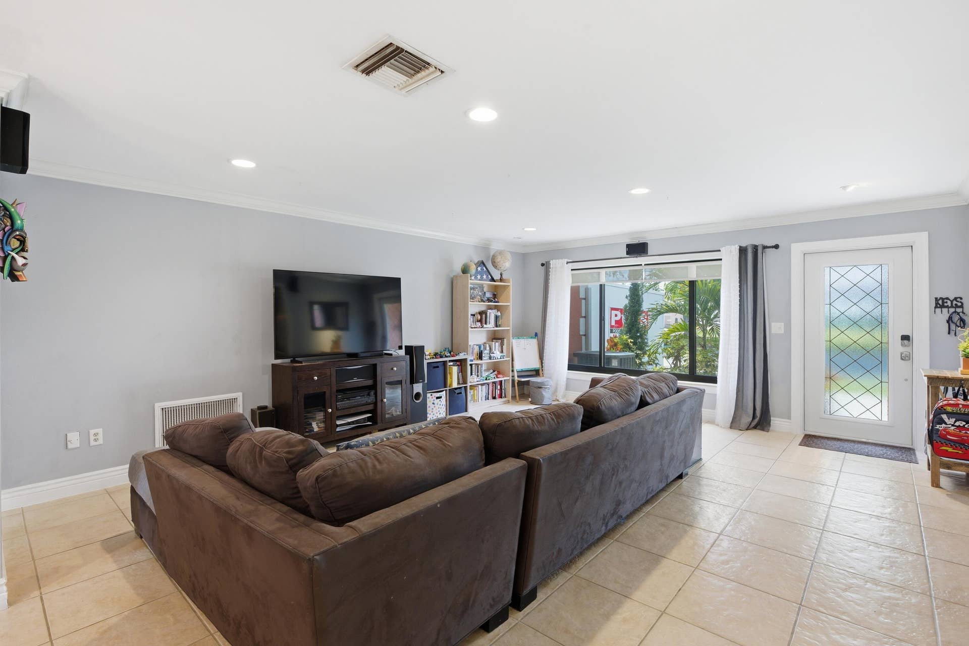 22504 SW 65th Avenue, Boca Raton, FL 33428 dave living room 3